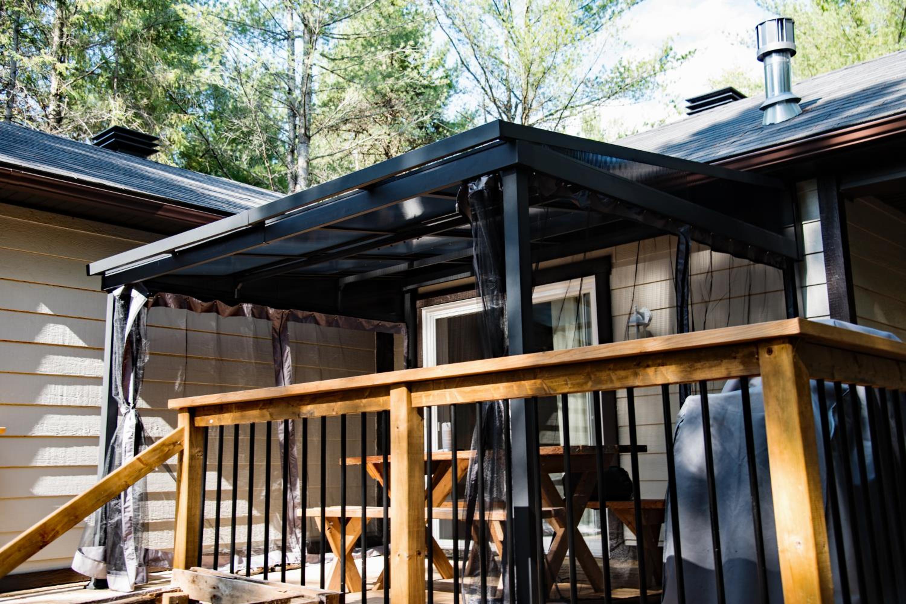 Chalet Versailles