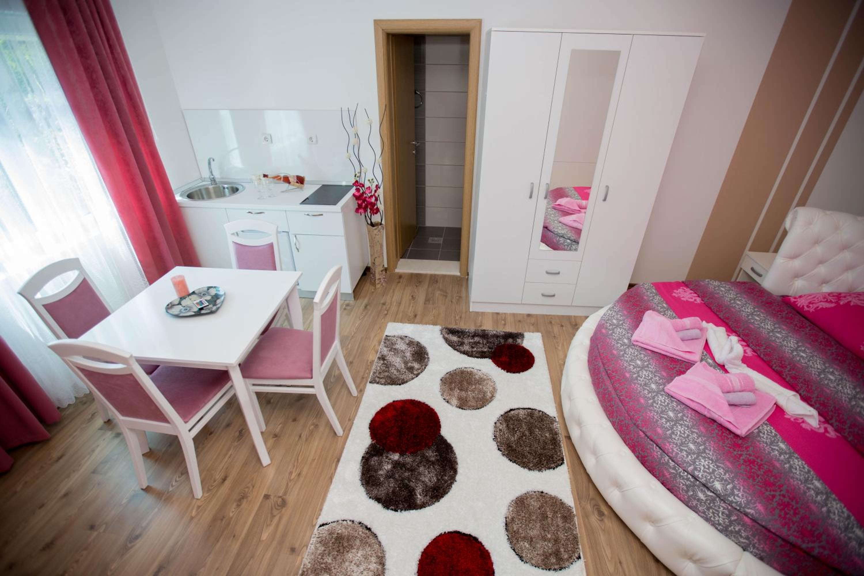Apartmani Slađo