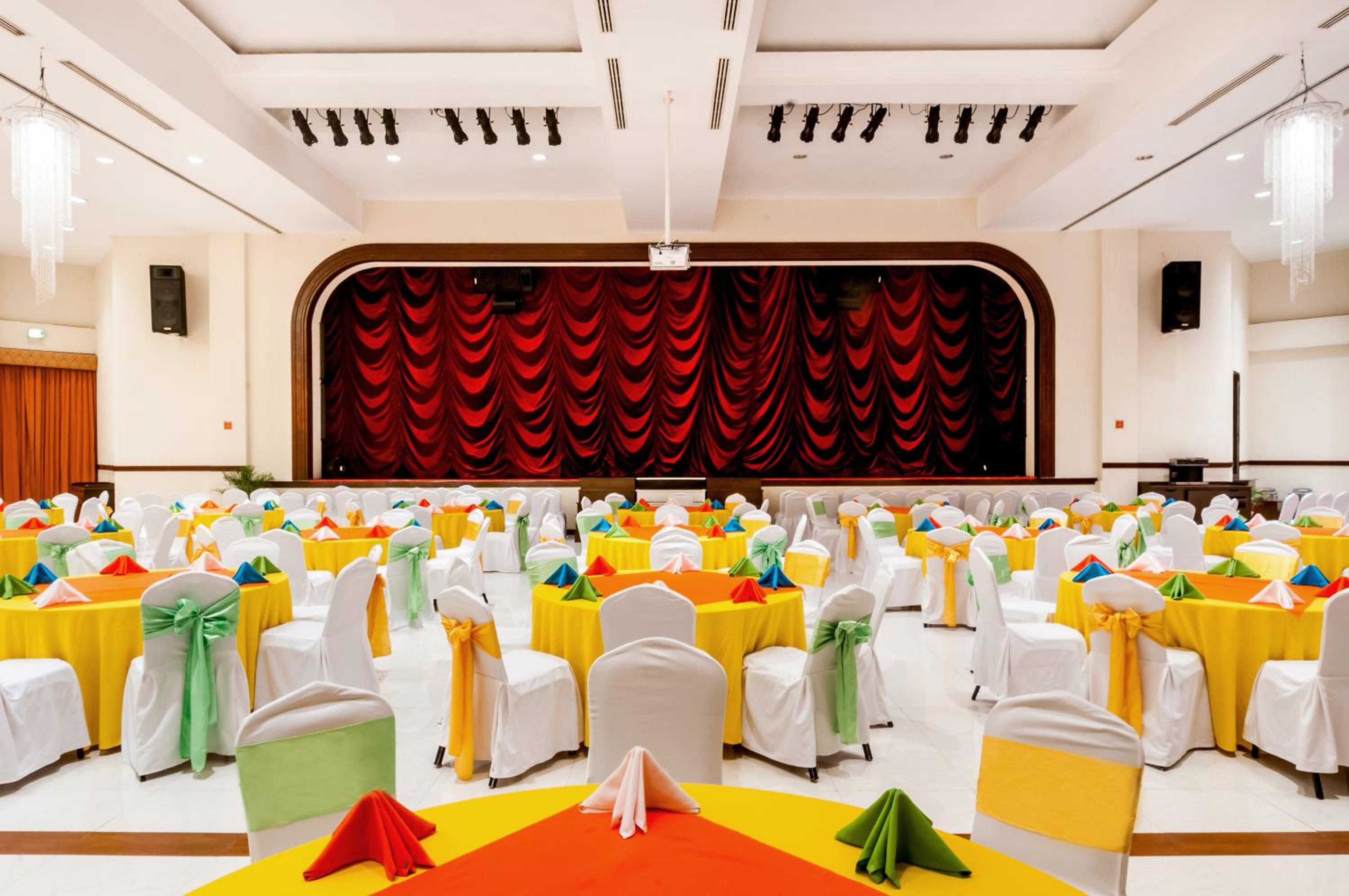 meeting & event spaces
