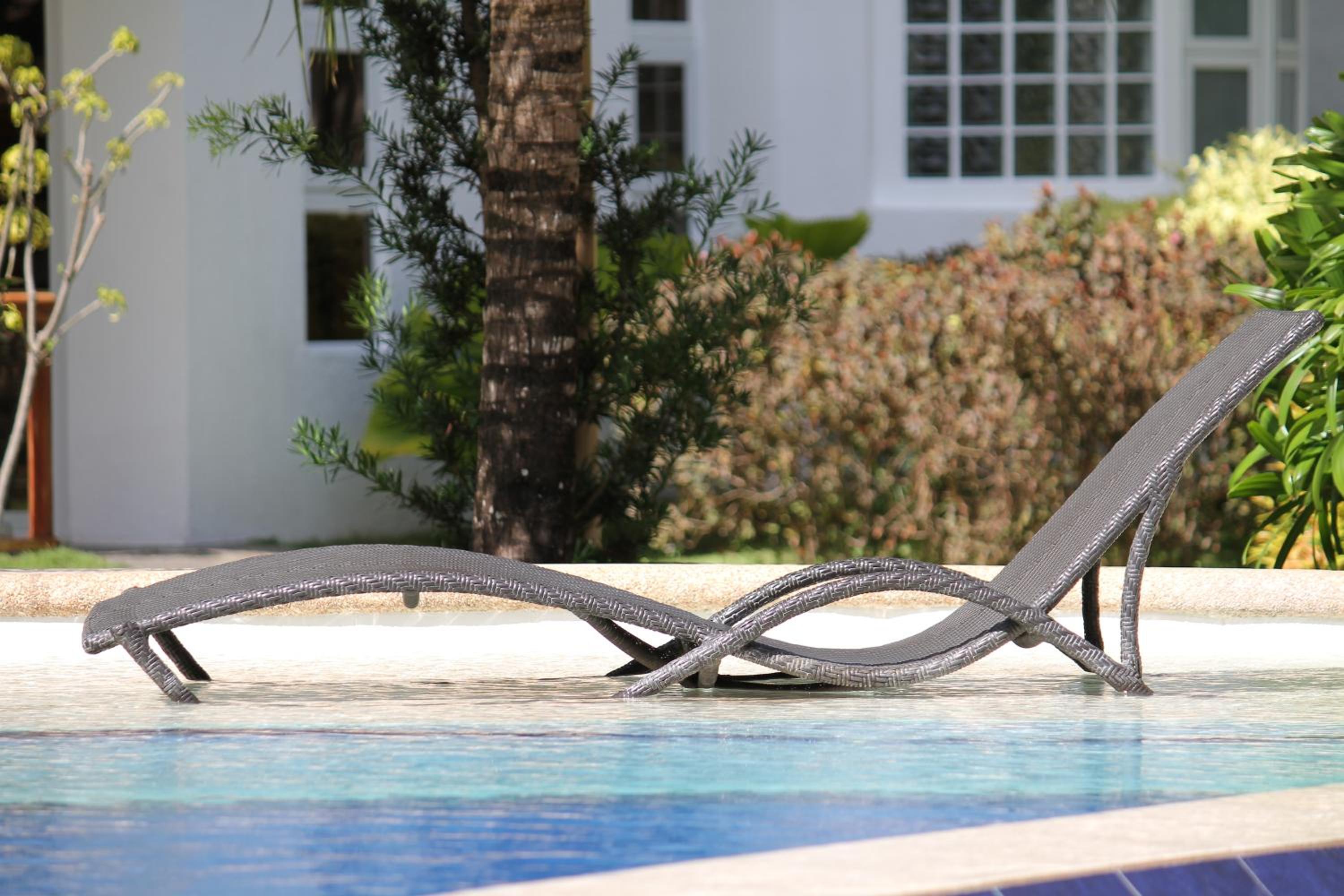 Vida Homes Condo Resort