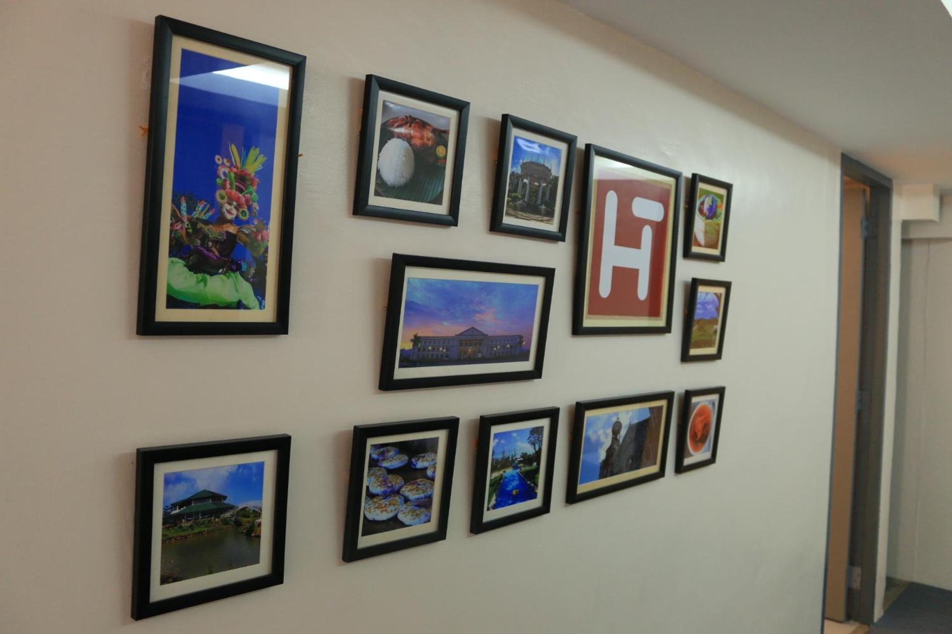 Hometown Hotel - Lacson Bacolod