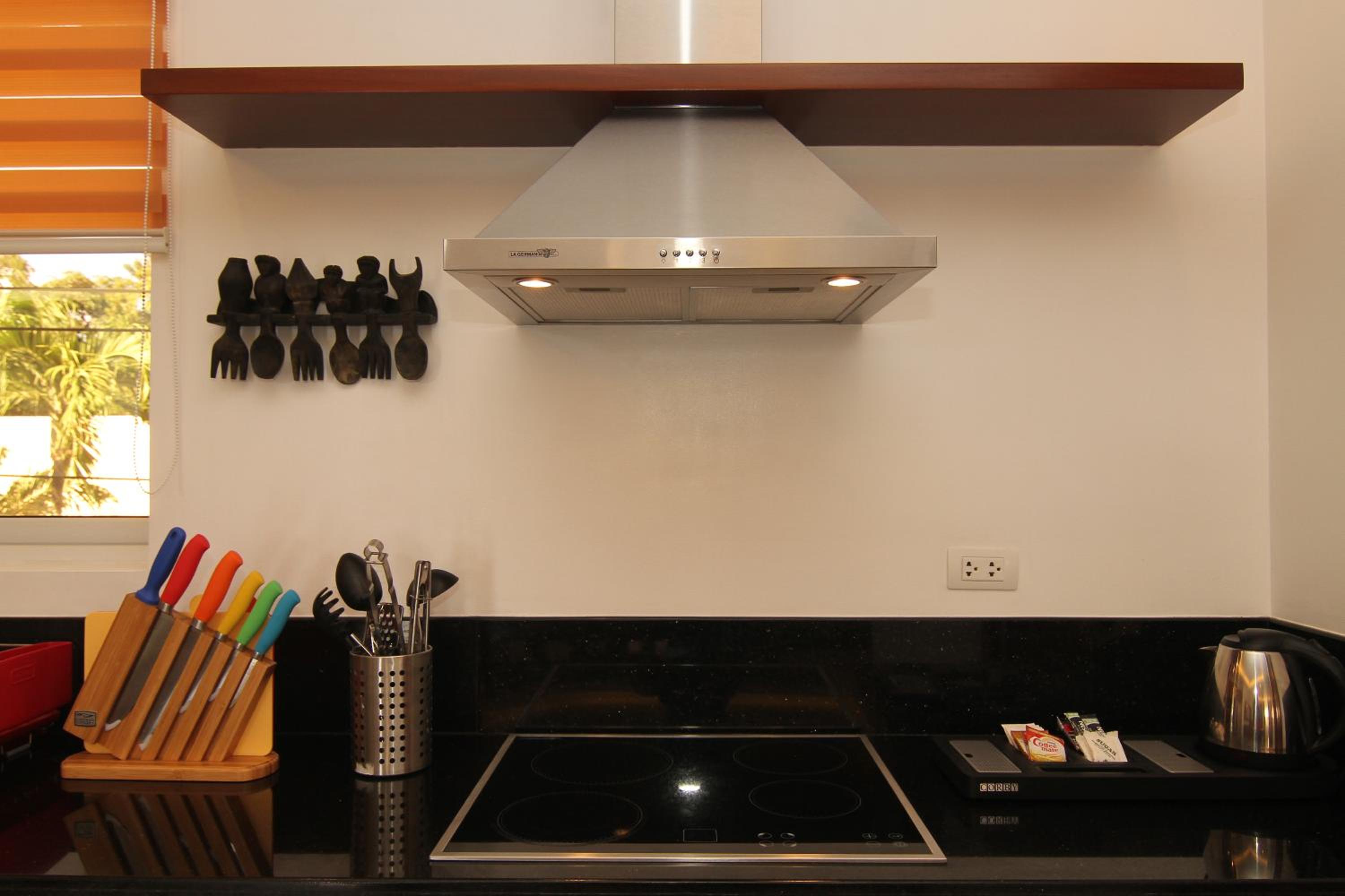 Vida Homes Condo Resort