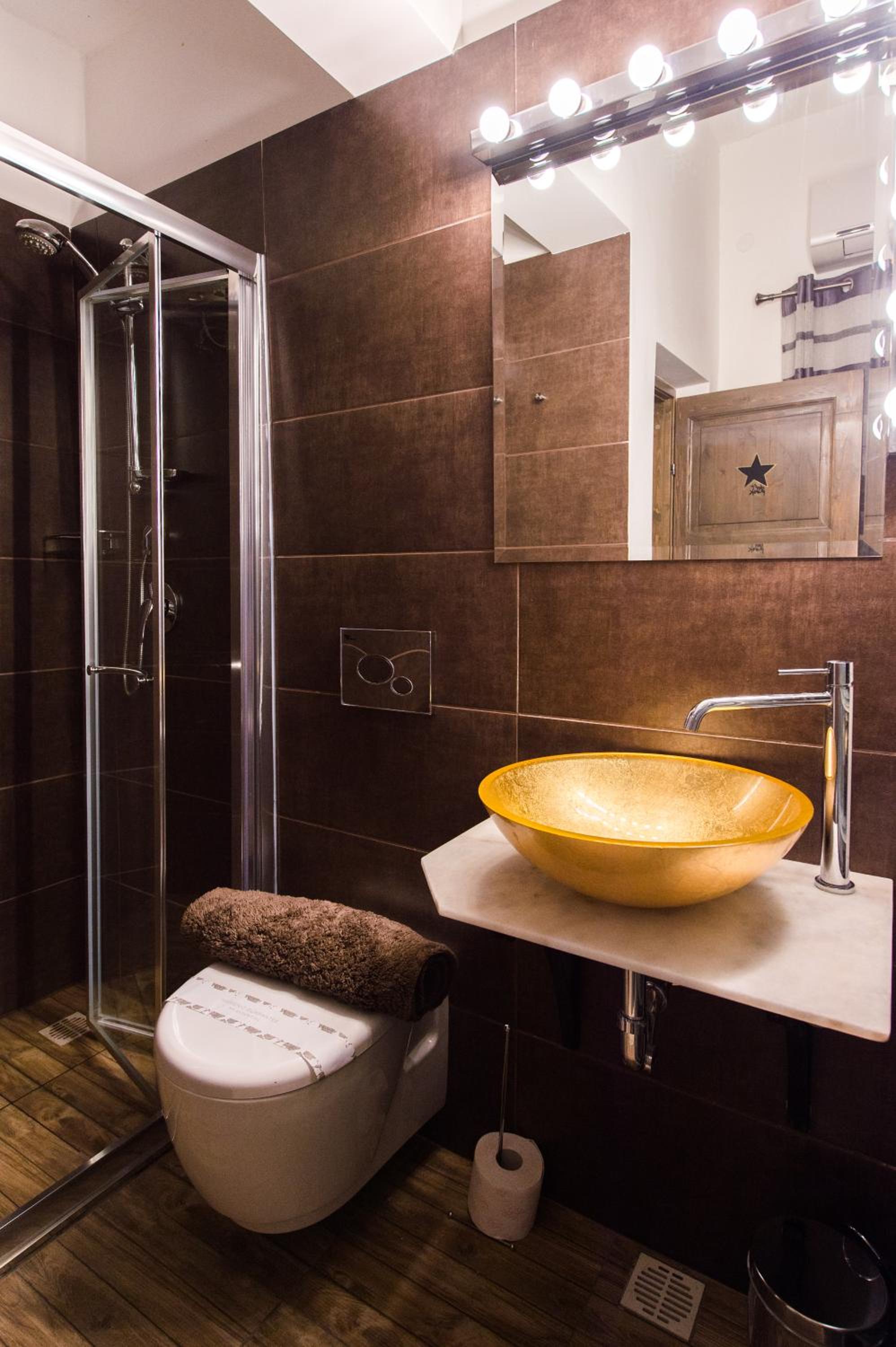 Sliema Vacations - Backstage Boutique Music Themed Townhouse - Property Image 81