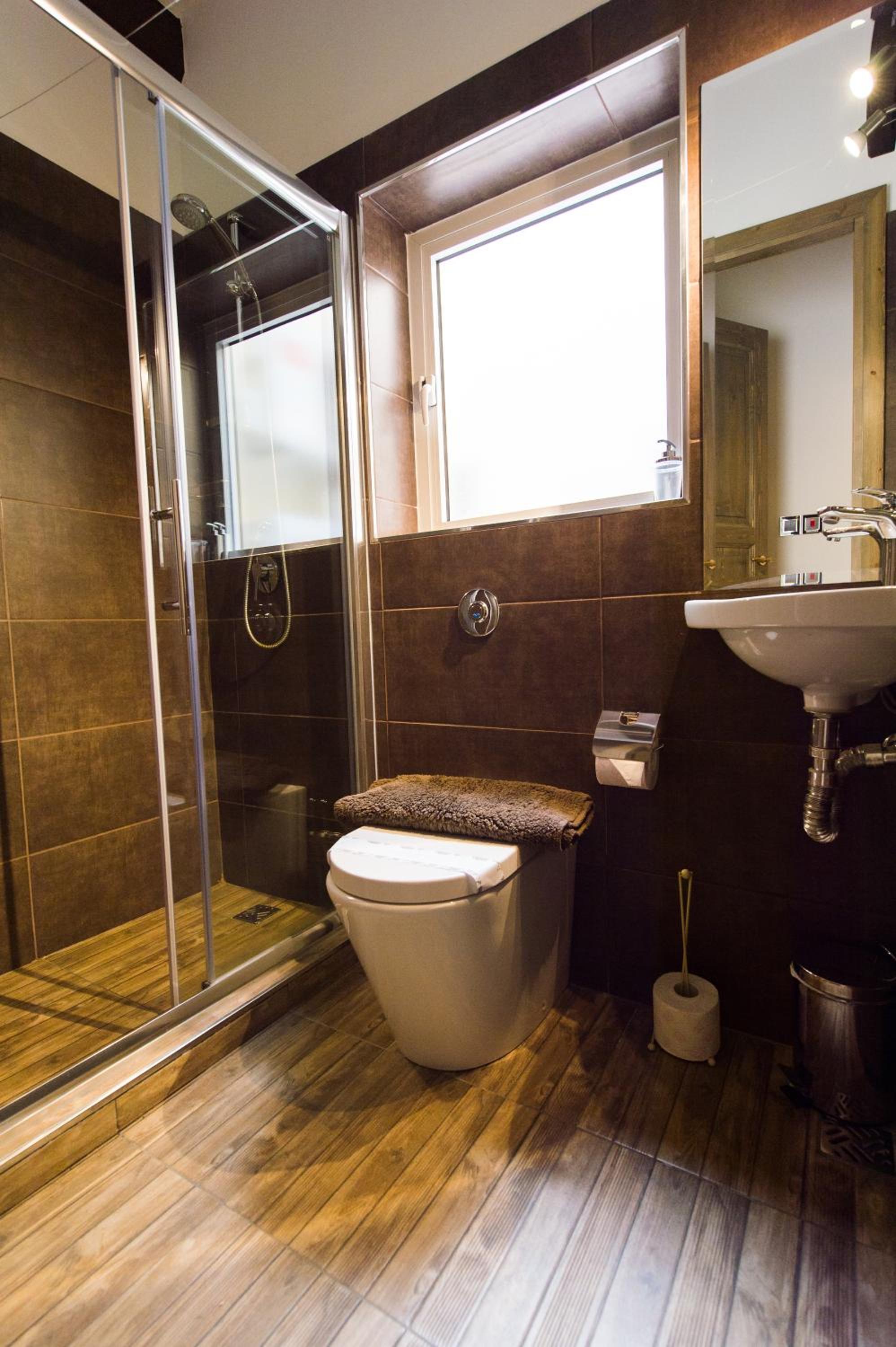 Sliema Vacations - Backstage Boutique Music Themed Townhouse - Property Image 59