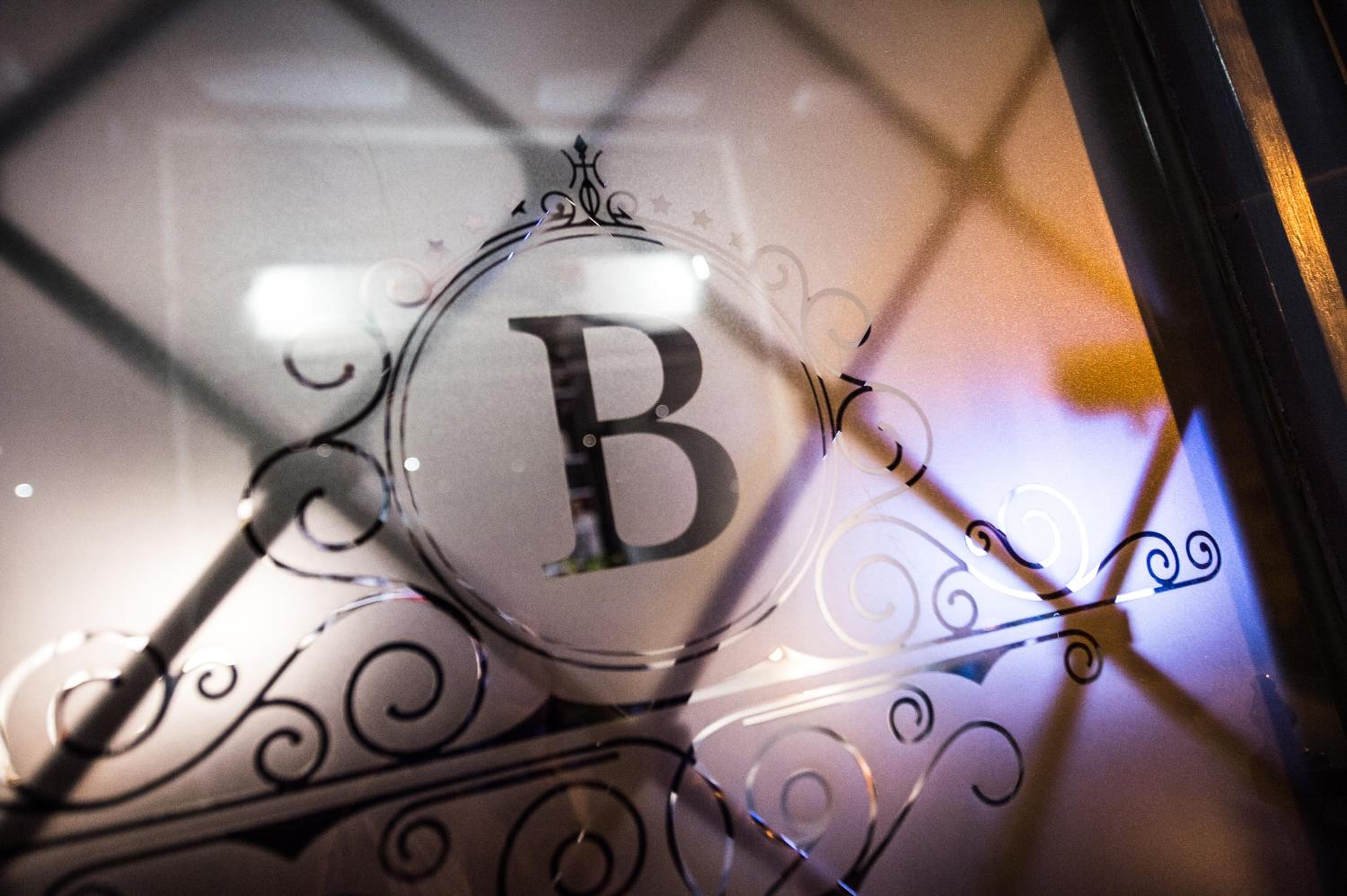 Sliema Vacations - Backstage Boutique Music Themed Townhouse - Property Image 36