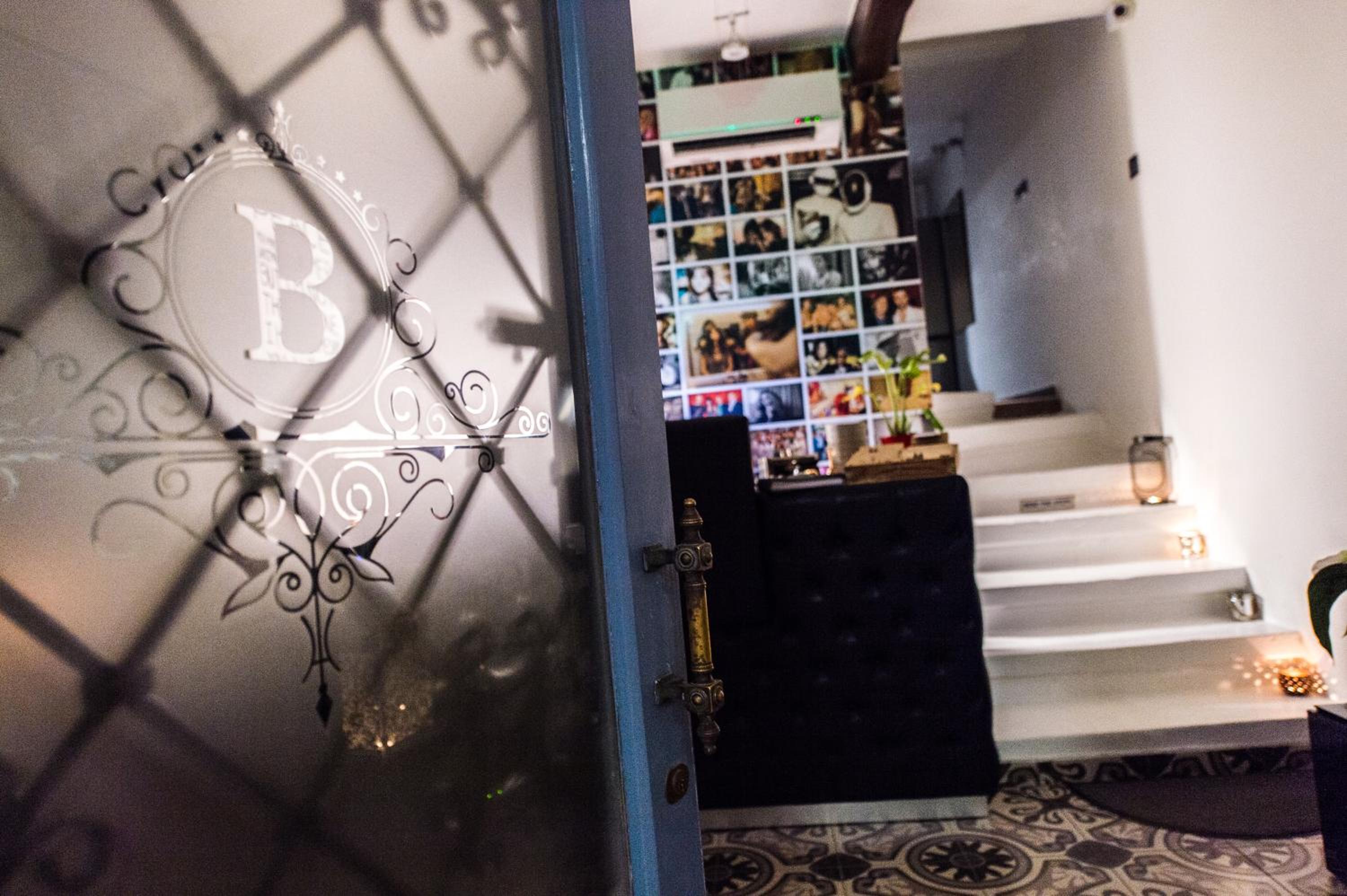 Sliema Vacations - Backstage Boutique Music Themed Townhouse - Property Image 6