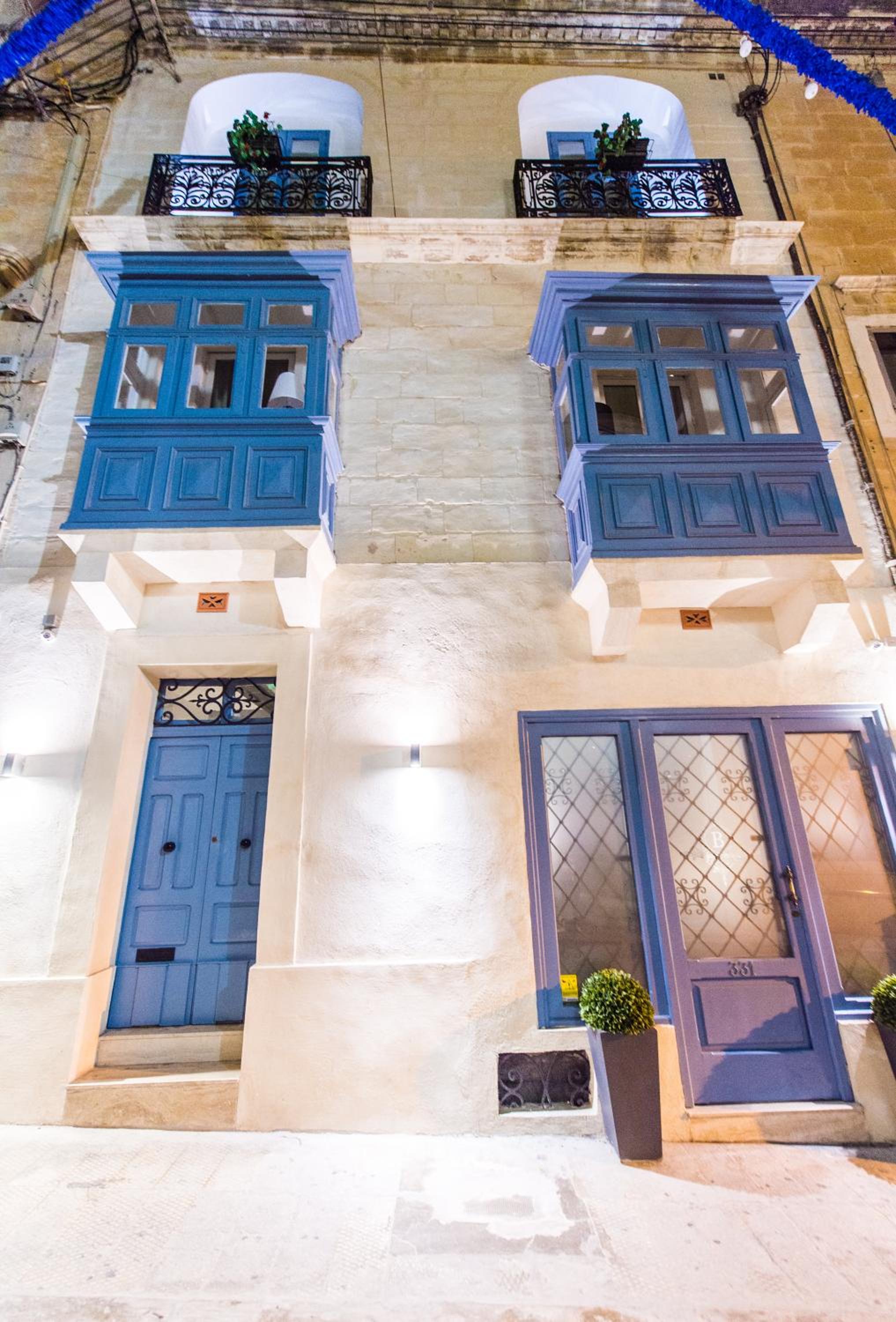 Sliema Vacations - Backstage Boutique Music Themed Townhouse - Property Image 74