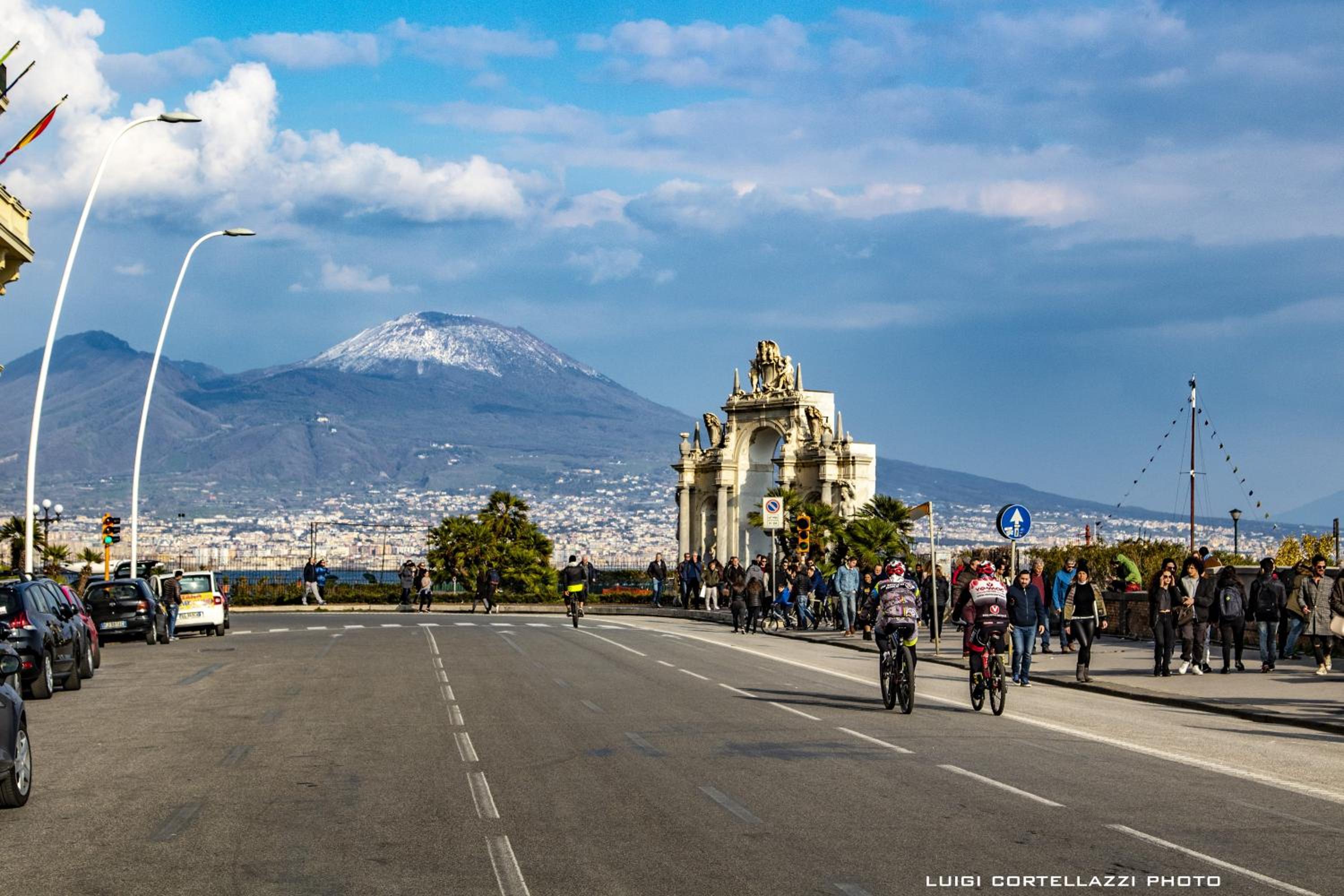 Spira Mirabilis Napoli