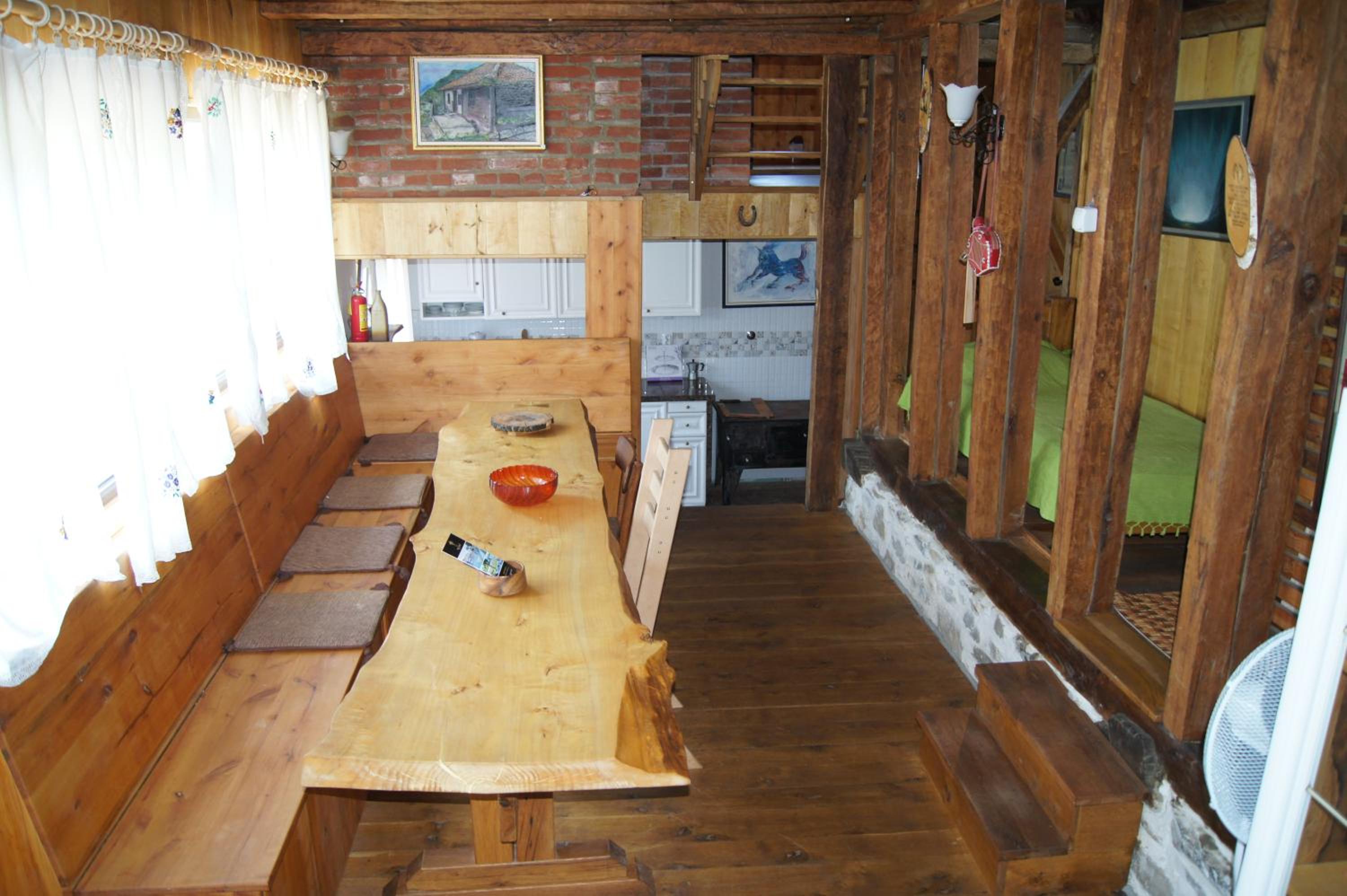 Guest House Glogovac view 4