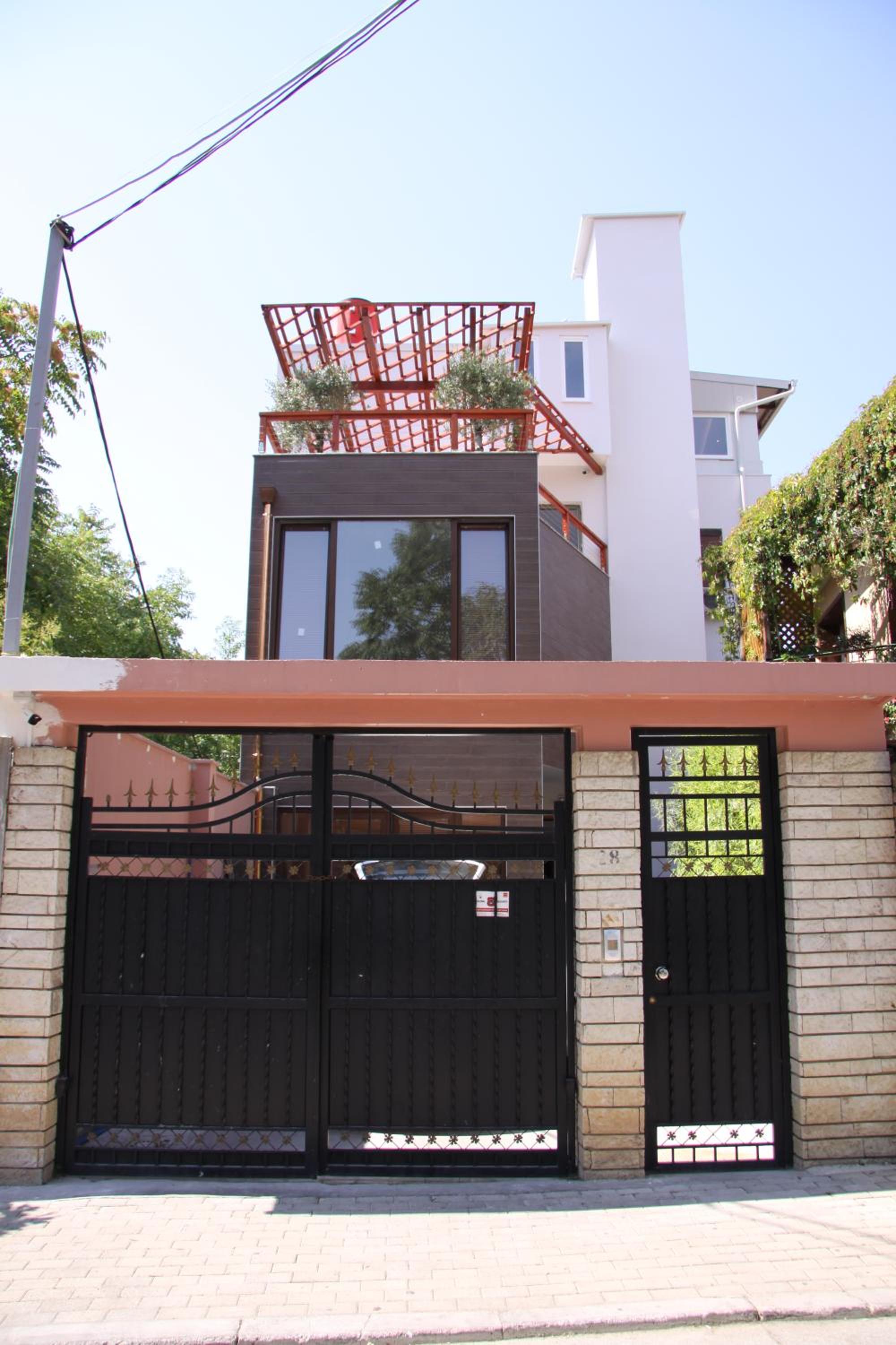 ART Hostel