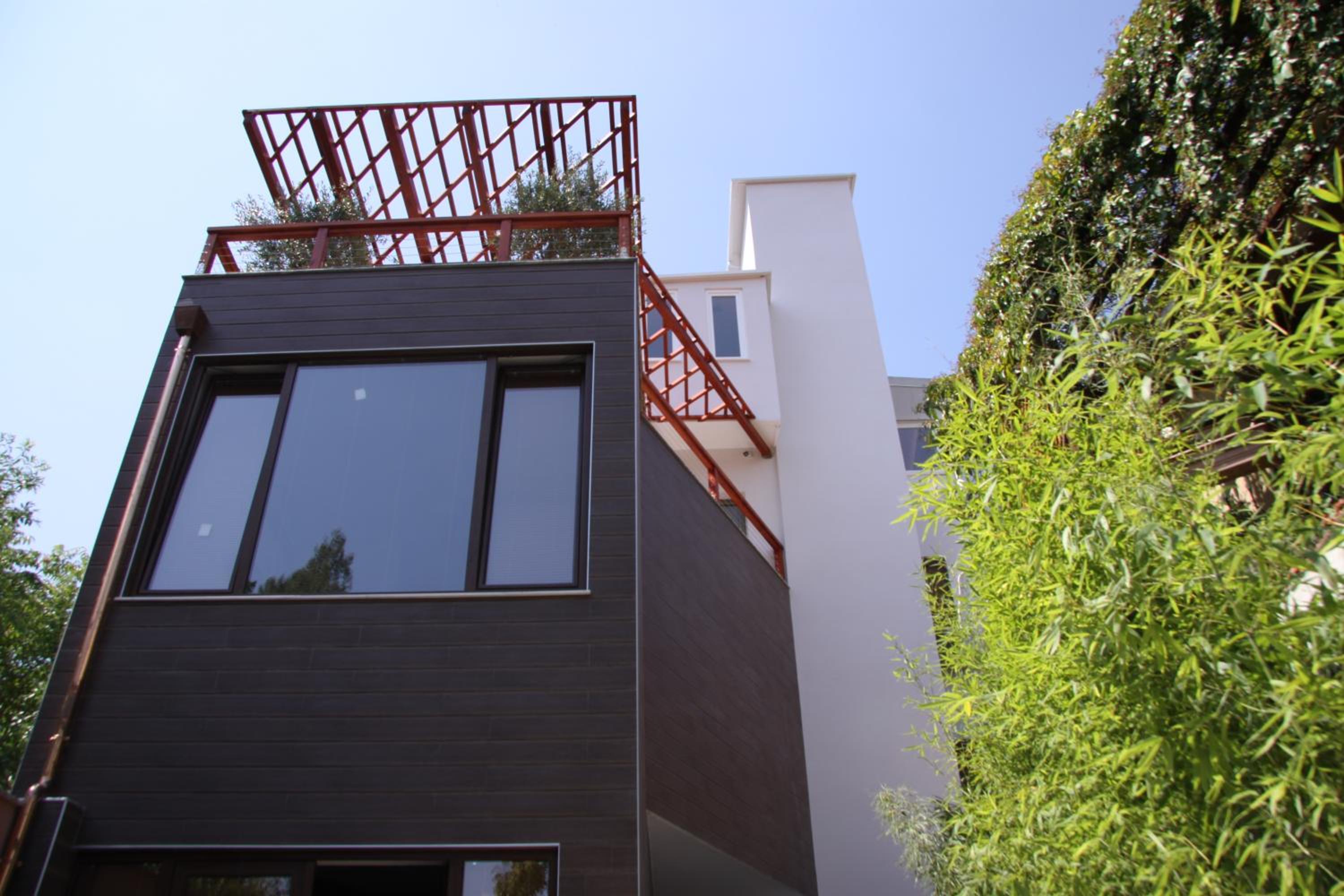 ART Hostel