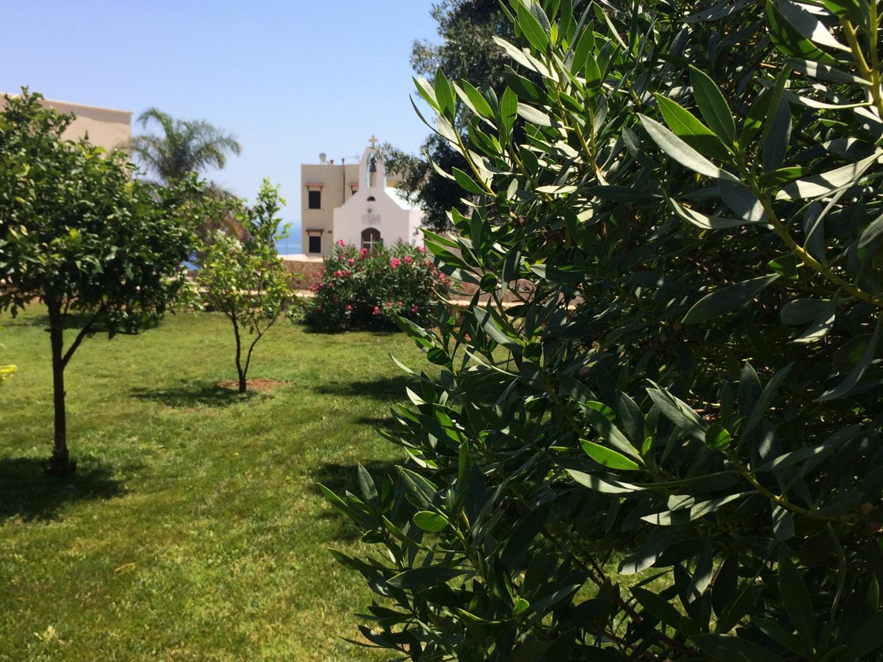 Anna's Stone House