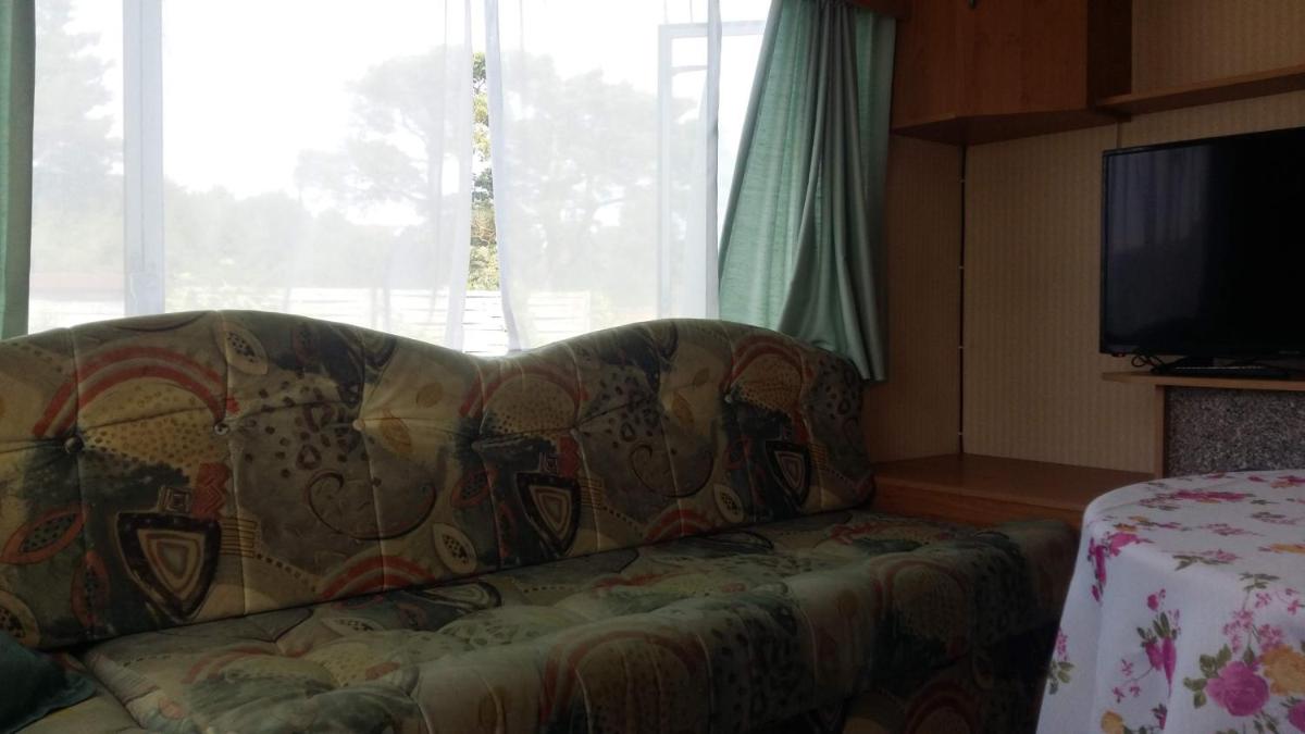 Photo 210