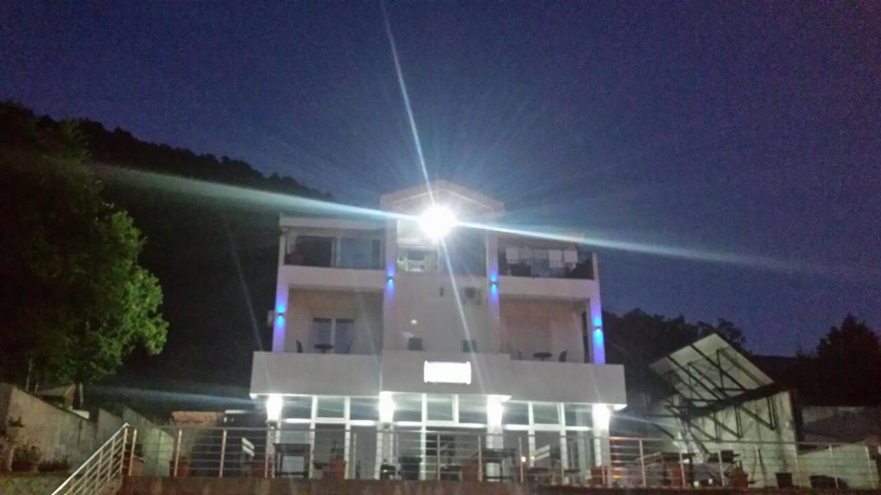 Guest house Vila Vedesa