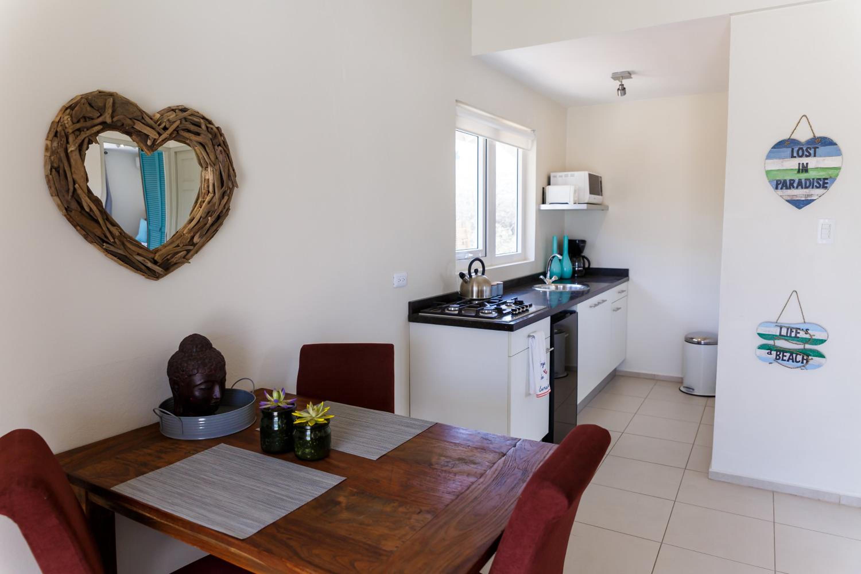 Aruba Boutique Apartments - Adults Only