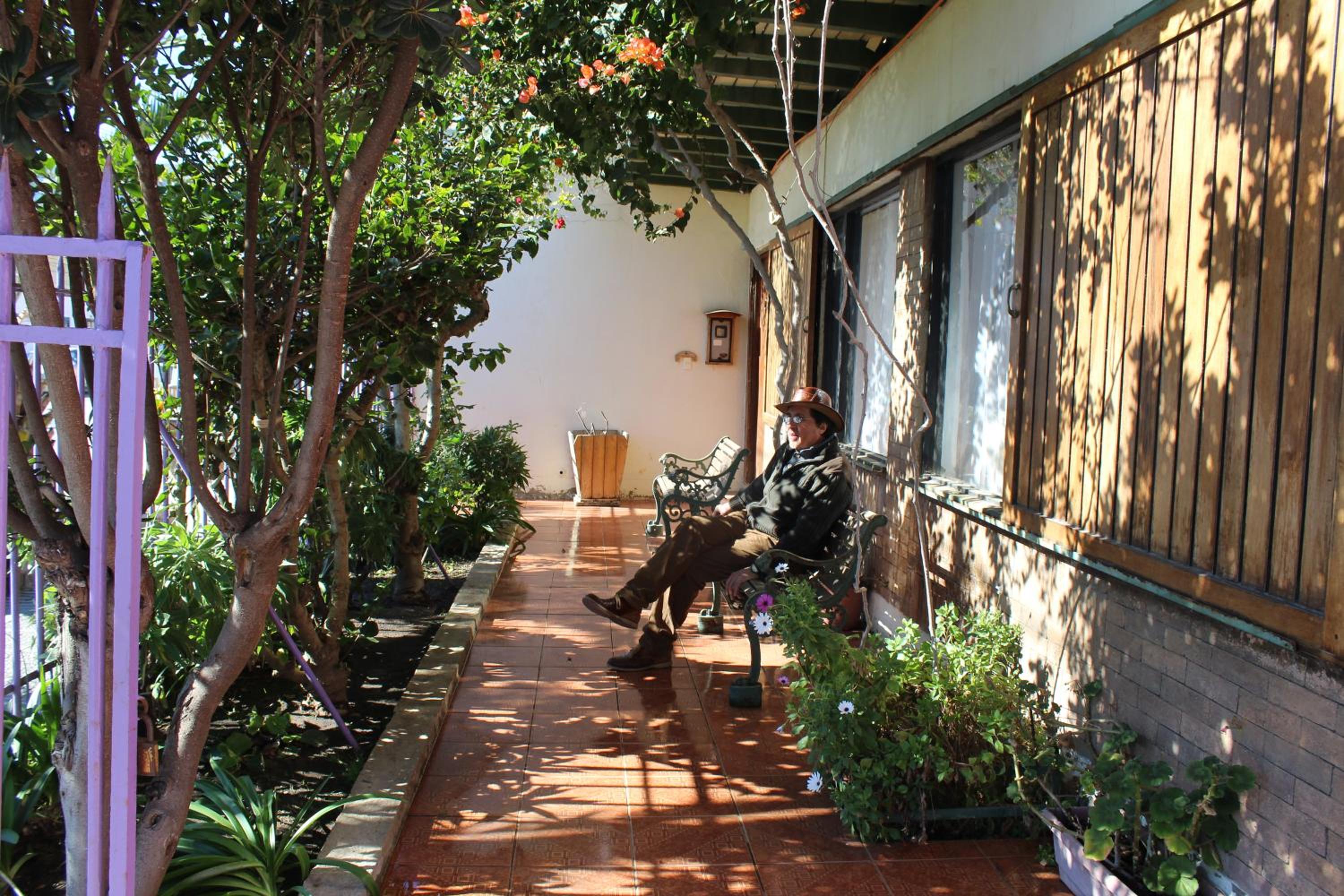 Hostal El Conquistador view 3