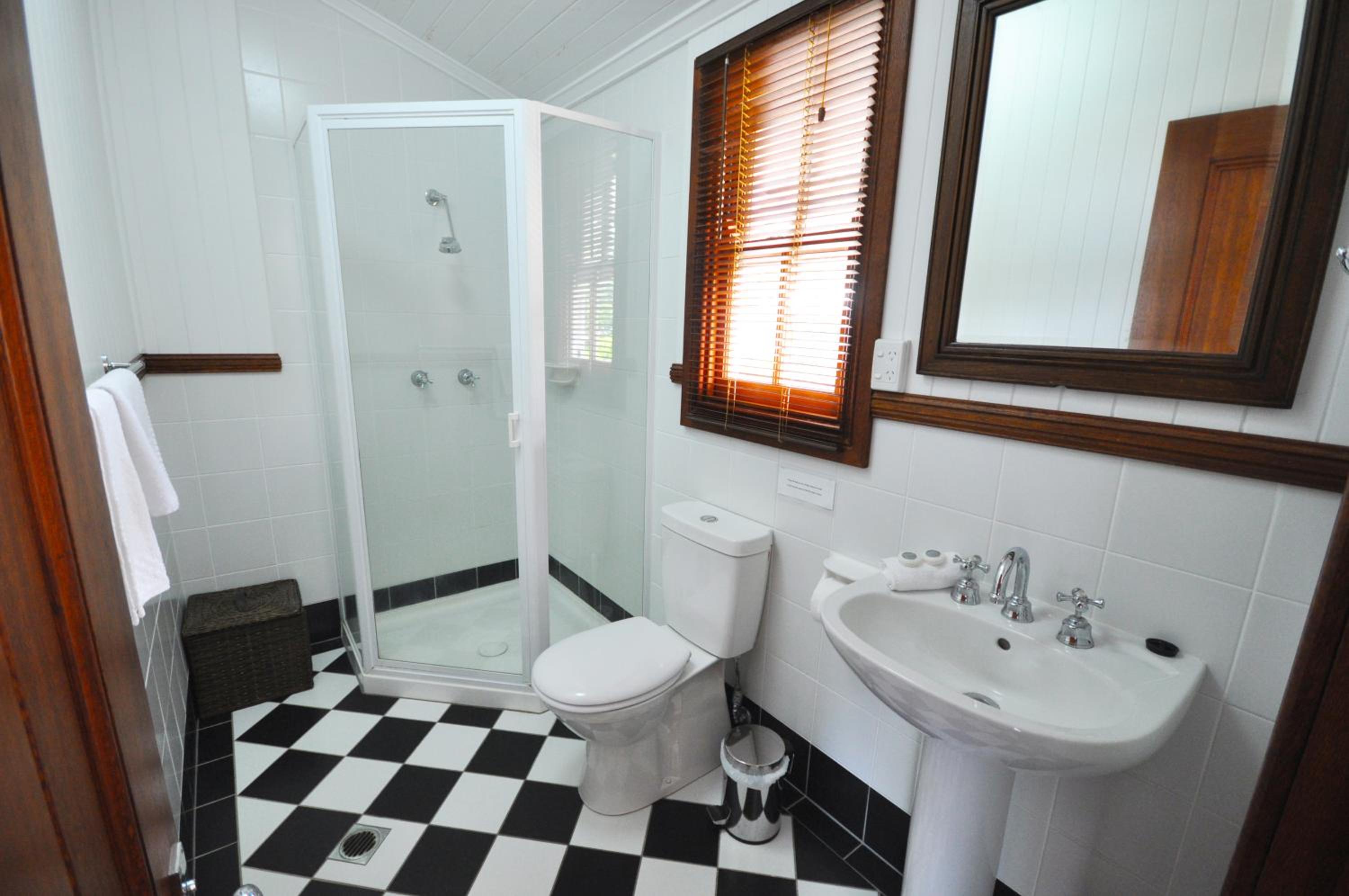 Island Adventure Holiday House