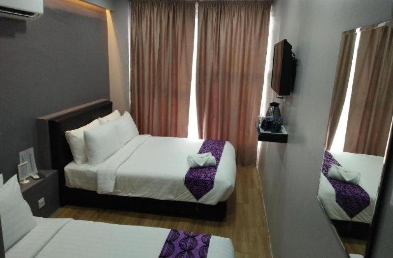 Sunset Villa Inn photo 8