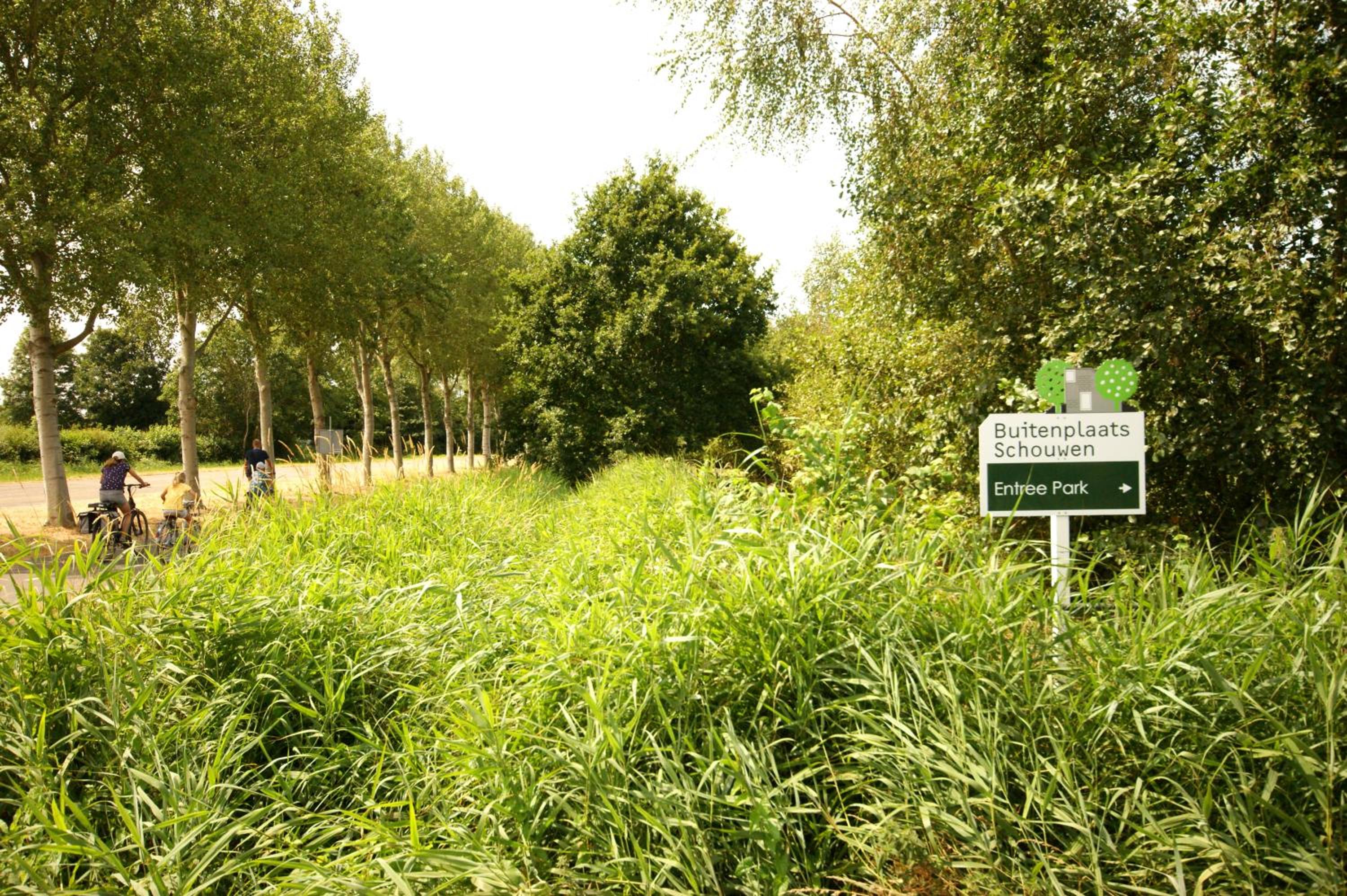 Welcome in - Vakantiehuis met ruime tuin, gezamenlijk zwembad, Haaijmanweg 5-118 view 2