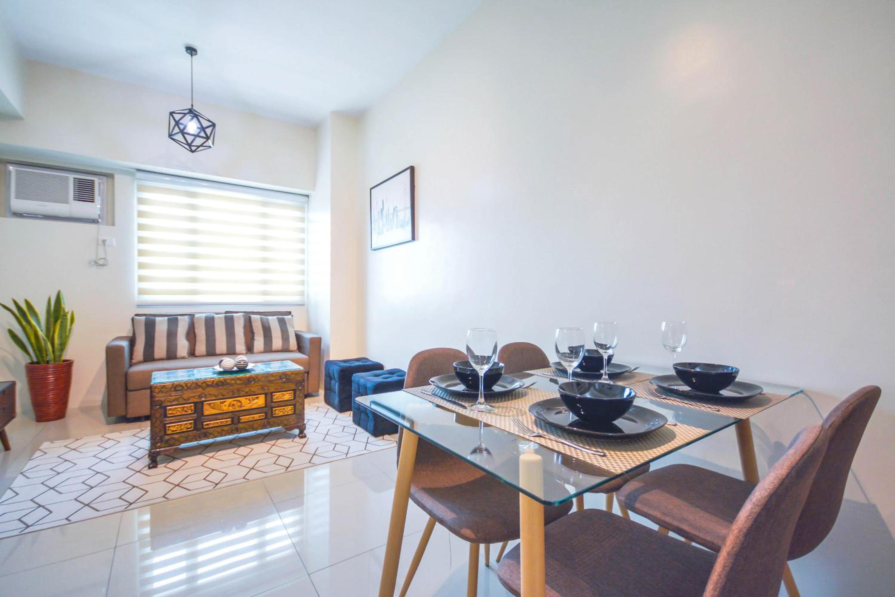 Amora Suites at the Beacon Makati