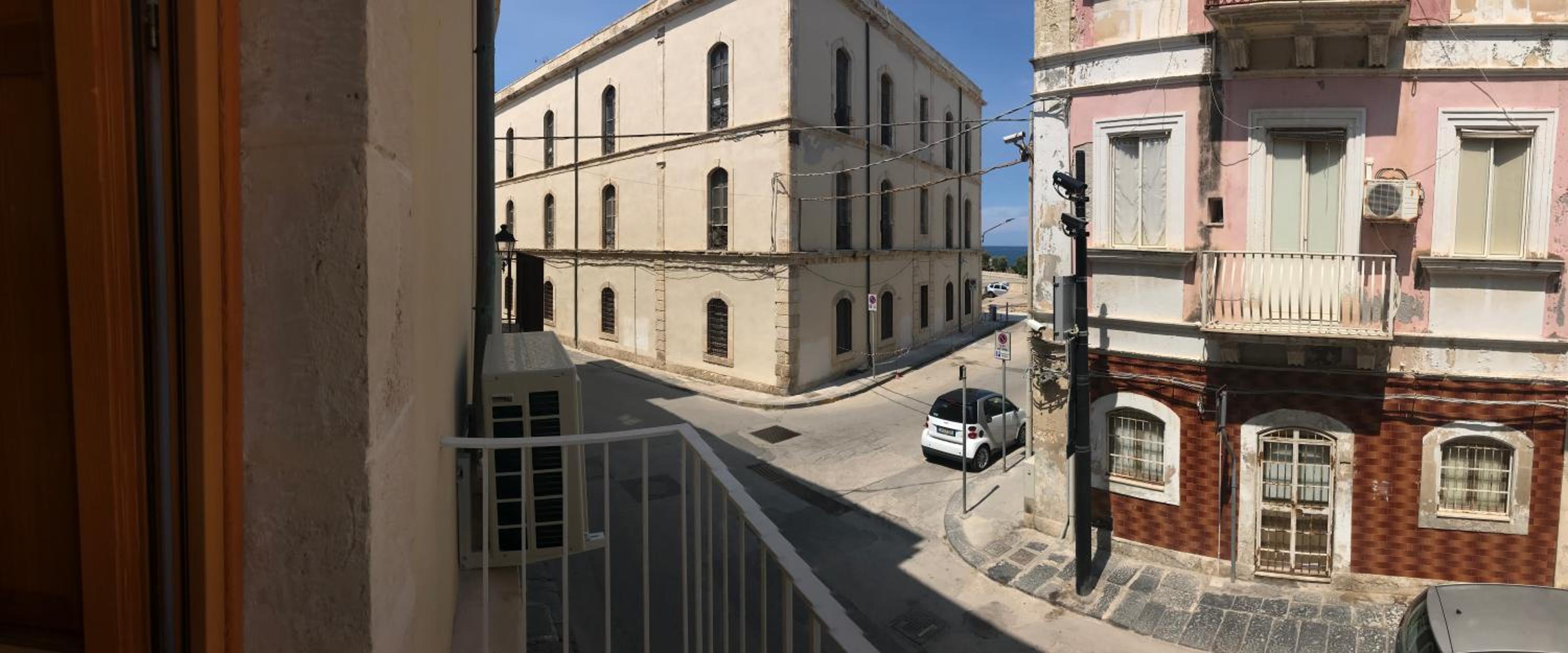 Be Ortigia view 4
