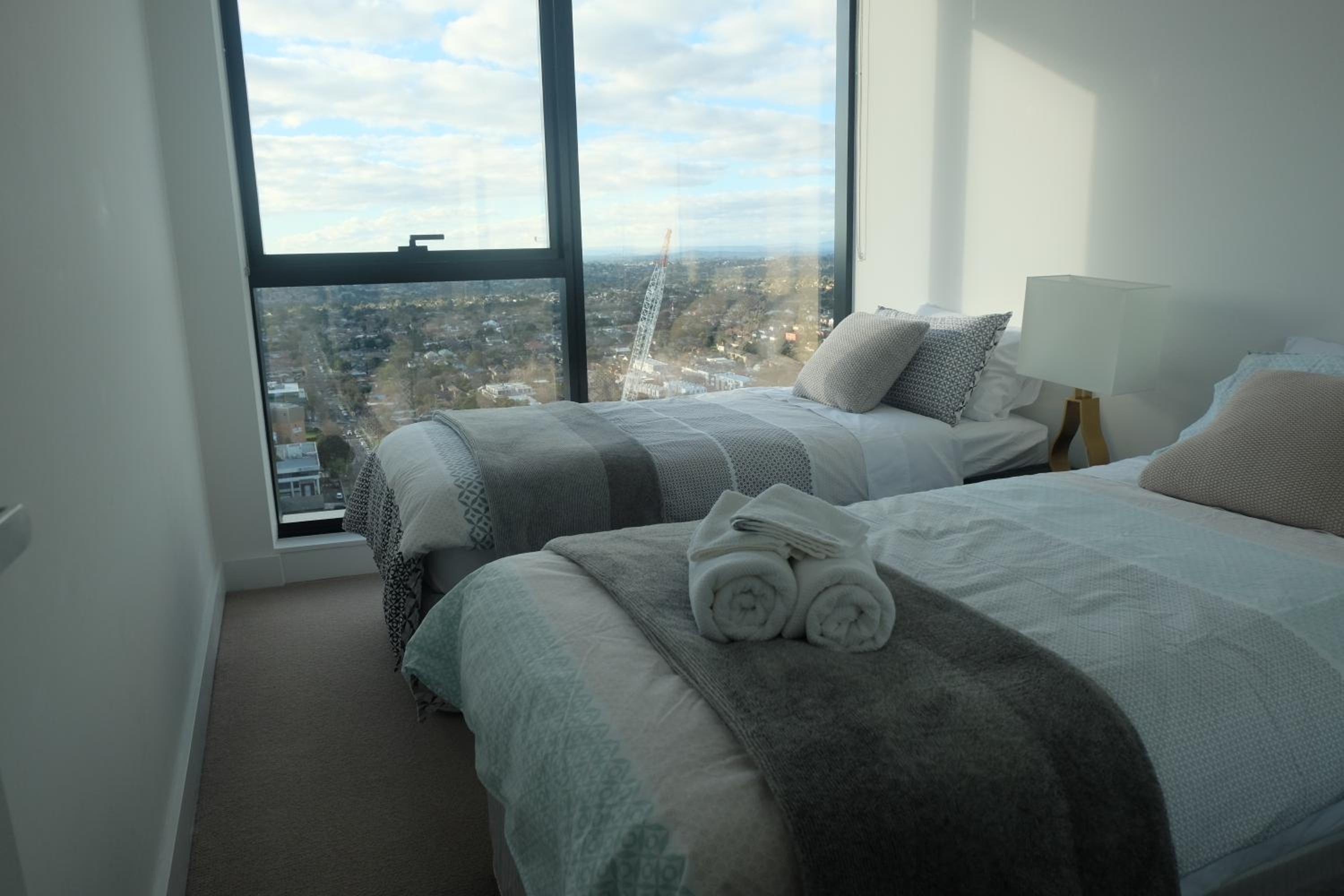 Whitehorse Towers Self Service Holiday Apartment