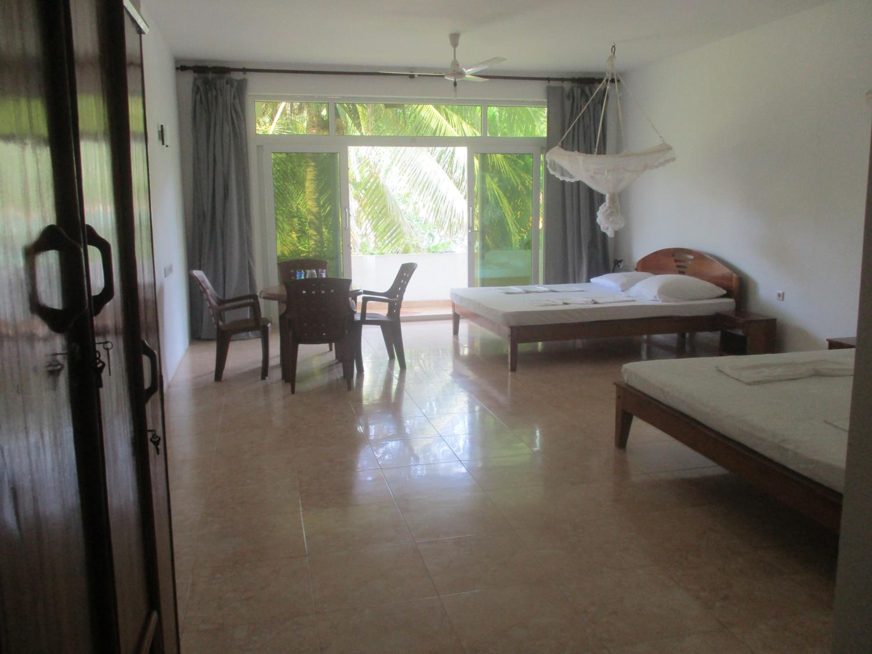 Raja Beach Hotel