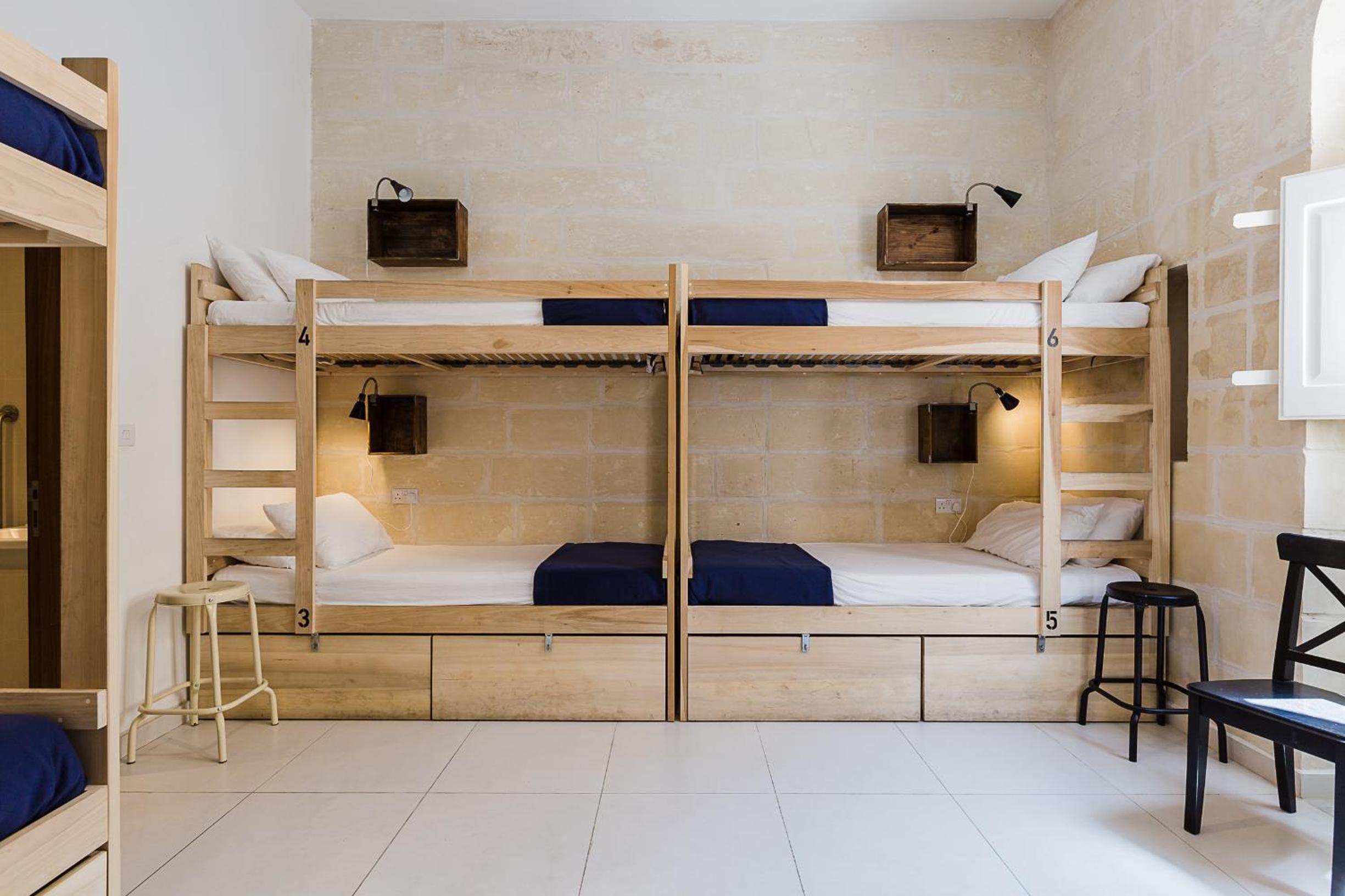 Two Pillows Boutique Hostel