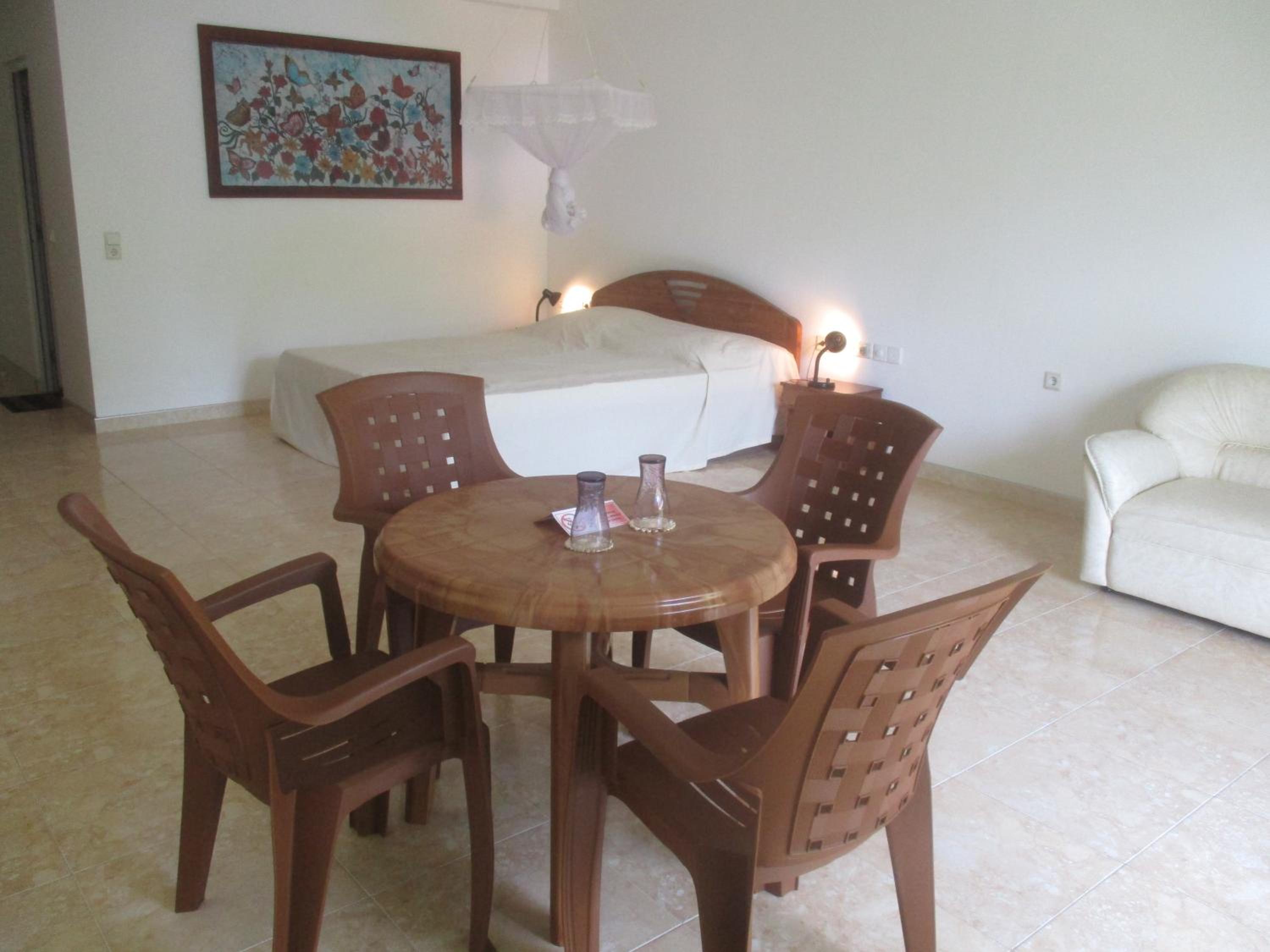 Raja Beach Hotel