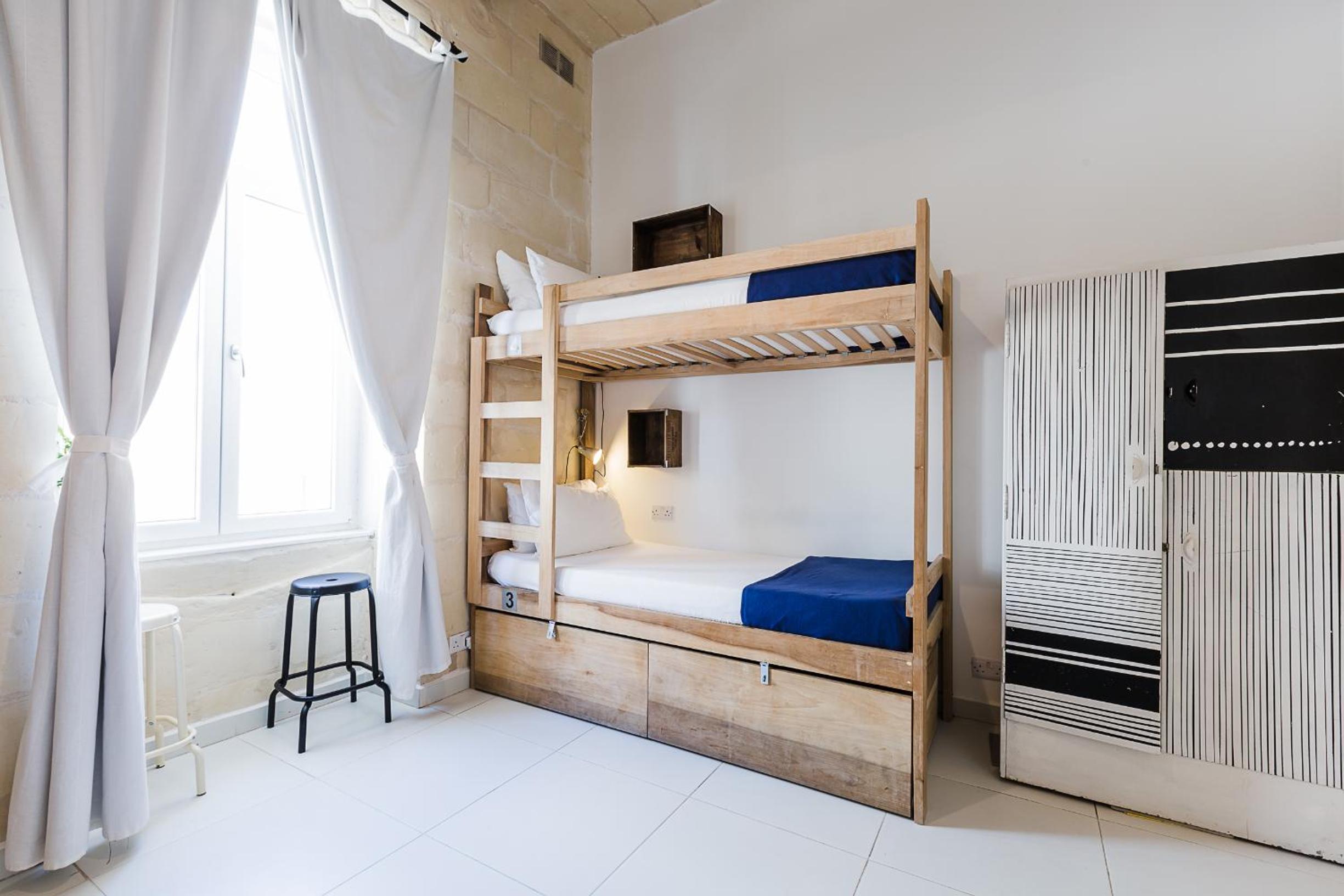 Two Pillows Boutique Hostel