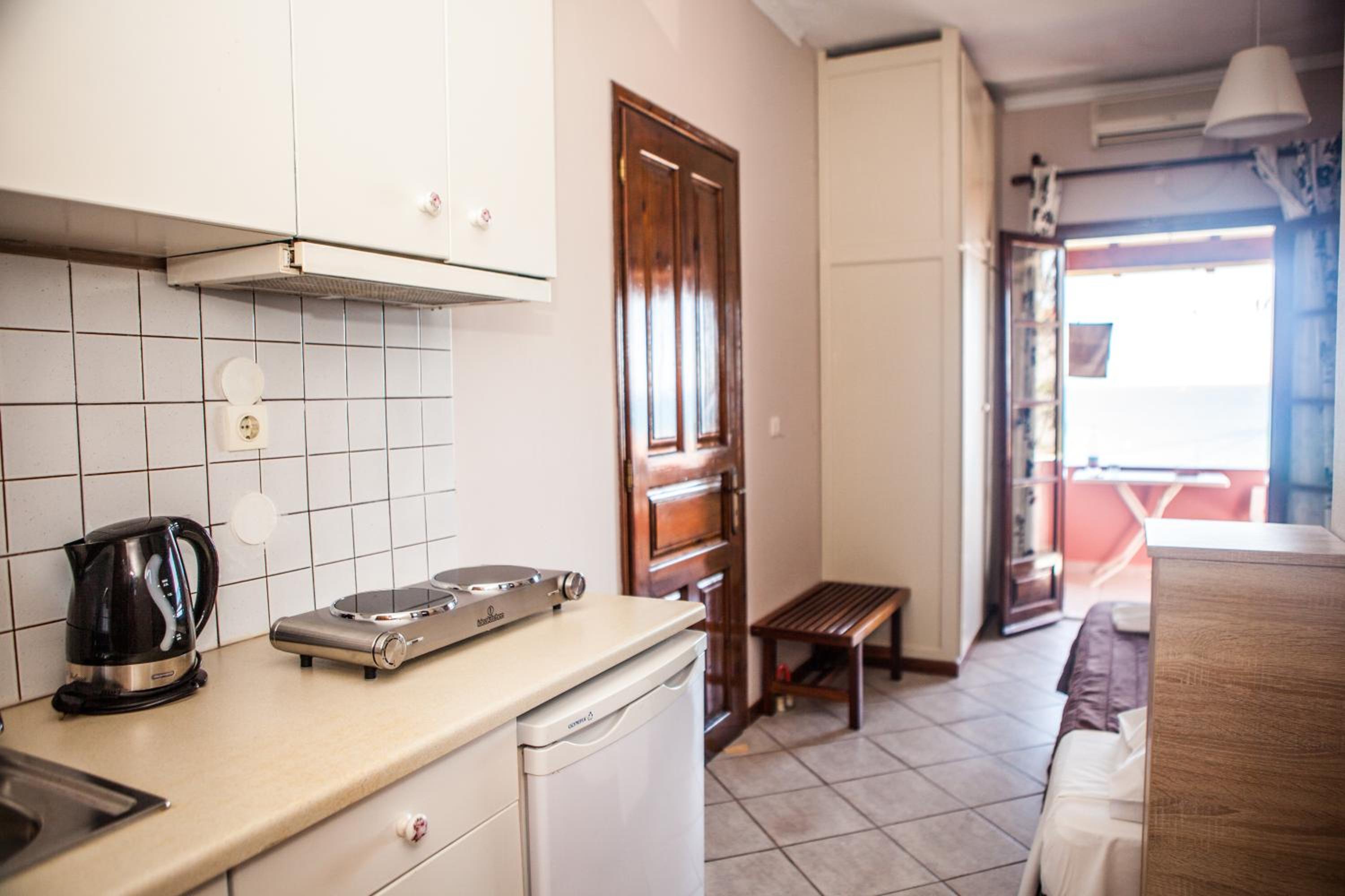 Eleana apartments and studios