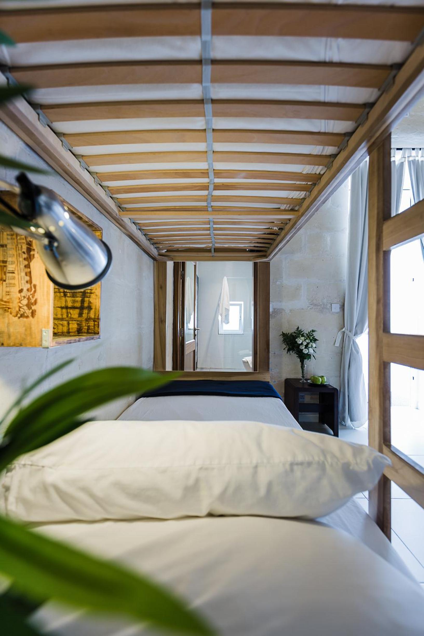 Two Pillows Boutique Hostel