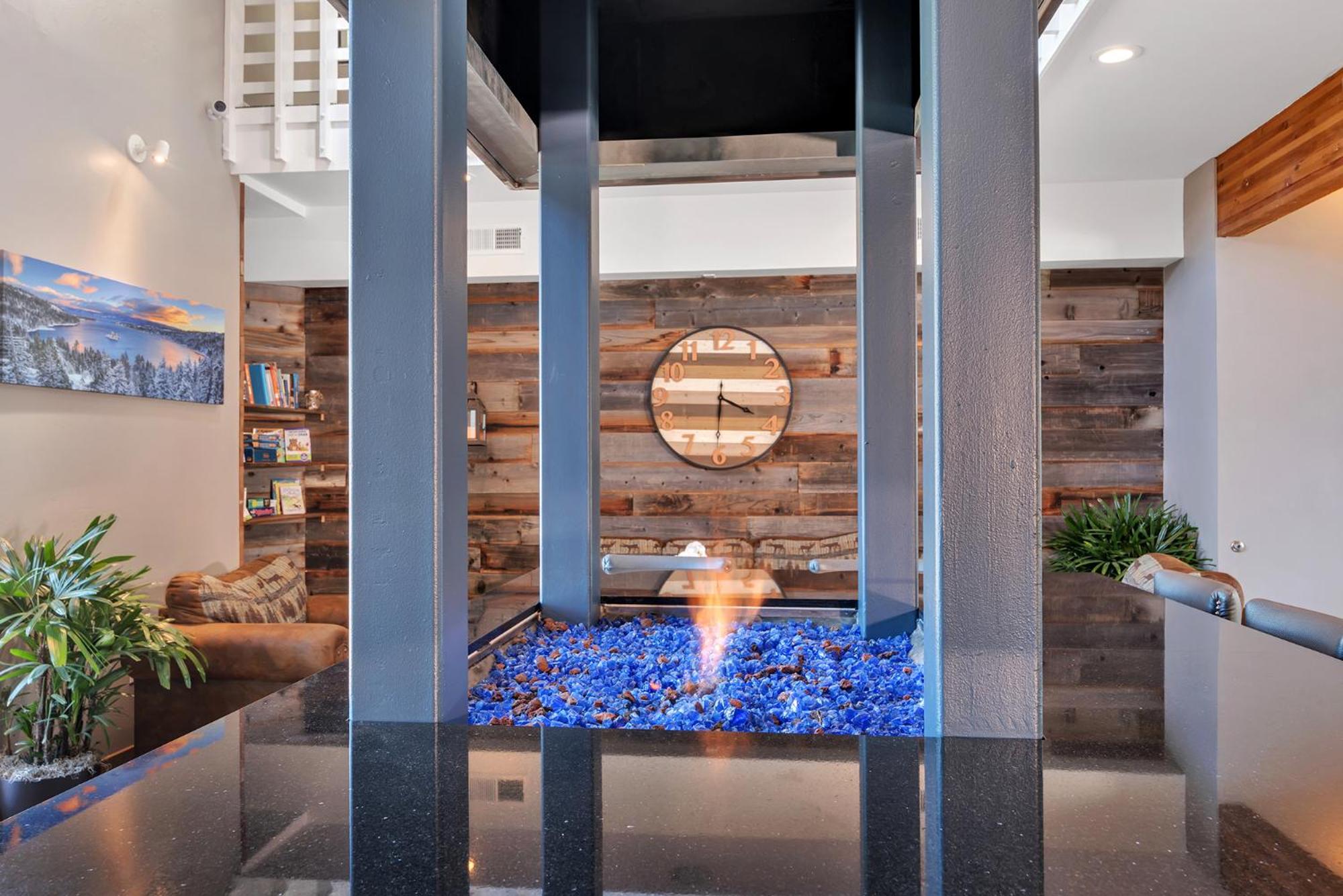 Lake Tahoe Vacations - Beach Retreat Lodge at Tahoe - Property Image 33