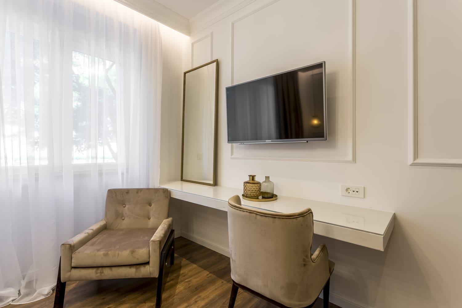hotel room