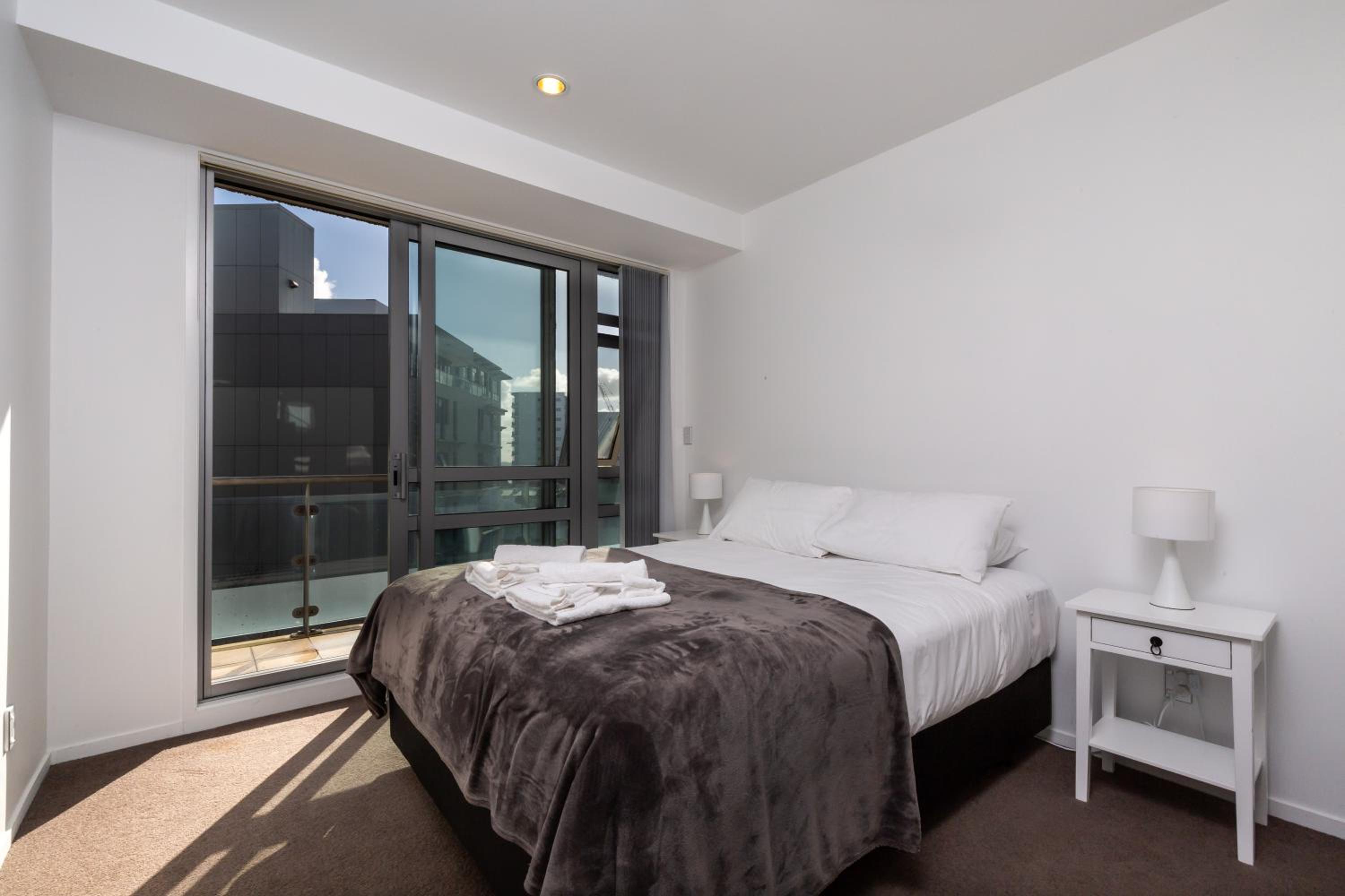 Spacious Home with Balcony Parking Zodiak Stays