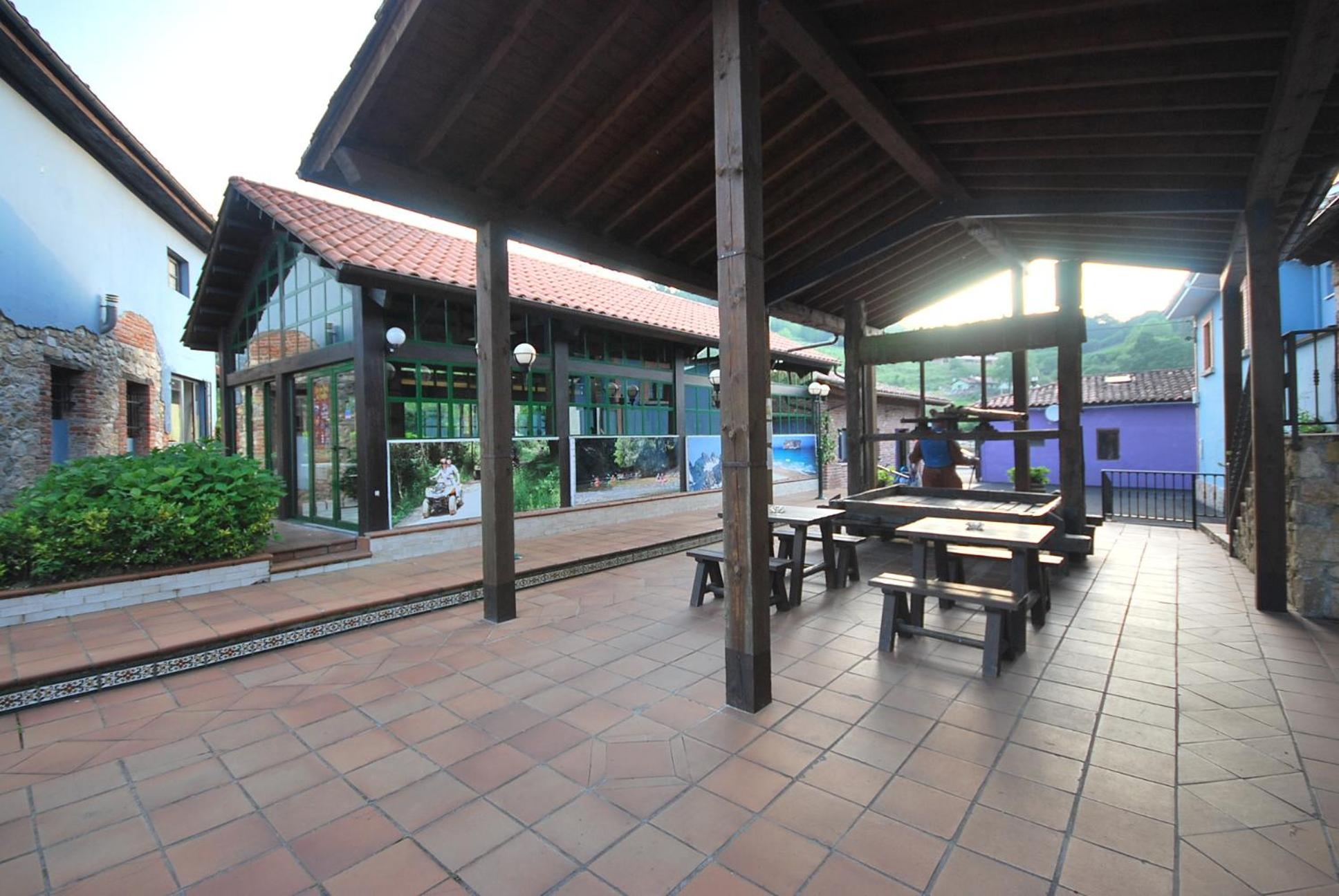Hotel Rural Posada Del Monasterio