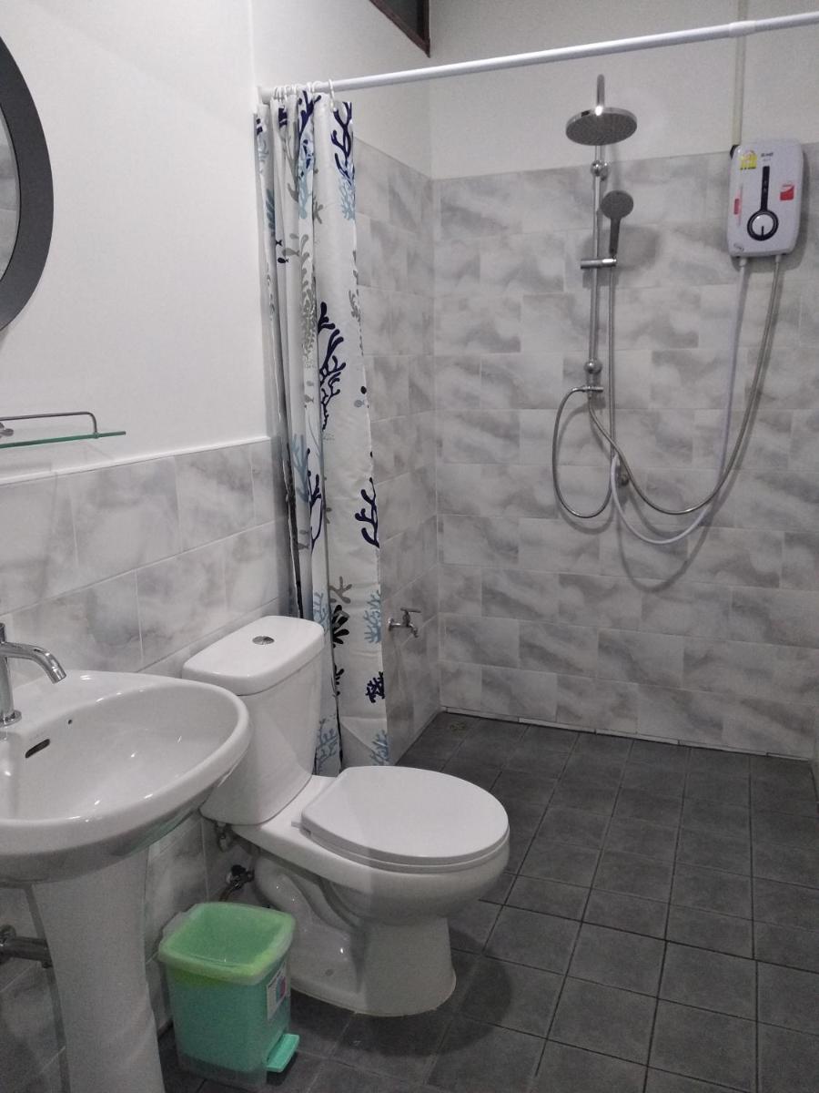 La Maison Verte Hostel