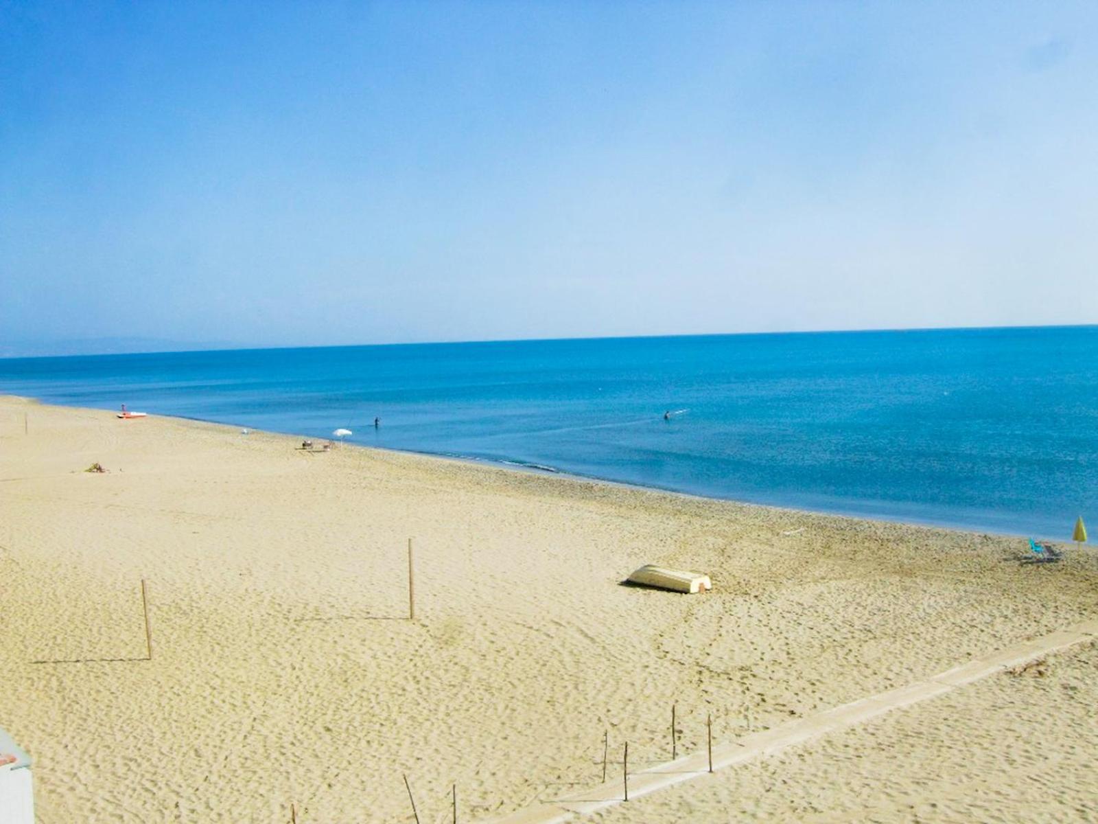 The Golden Rainbow - SEAFRONT apartments view 4