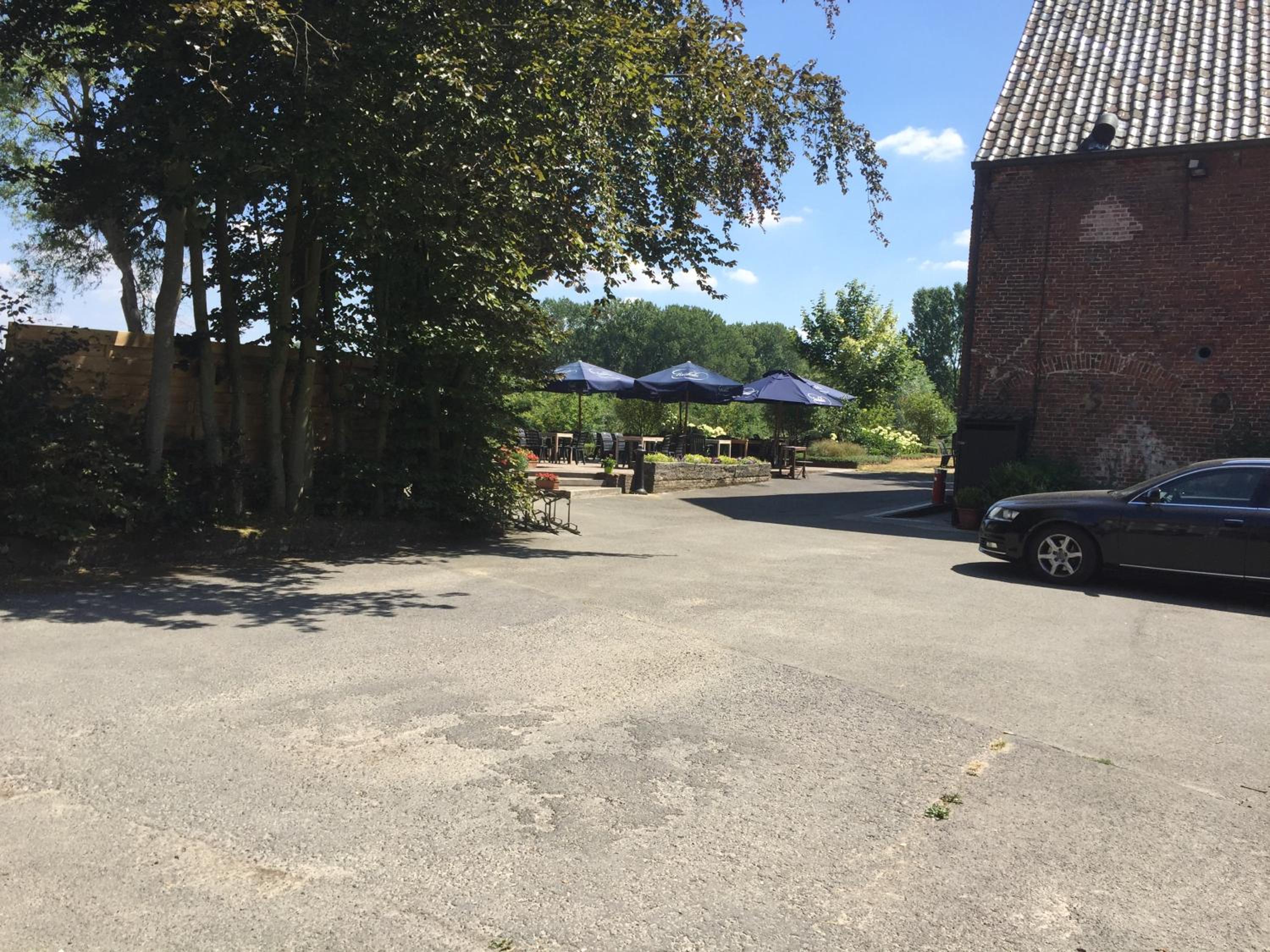 Photo 21
