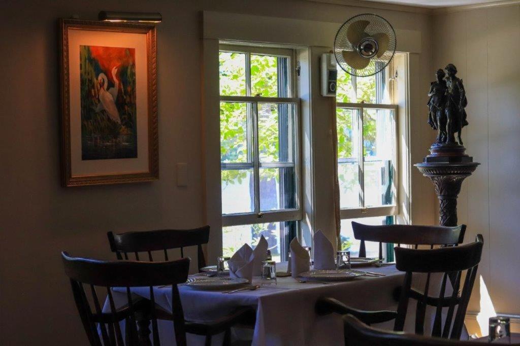 Follansbee Inn