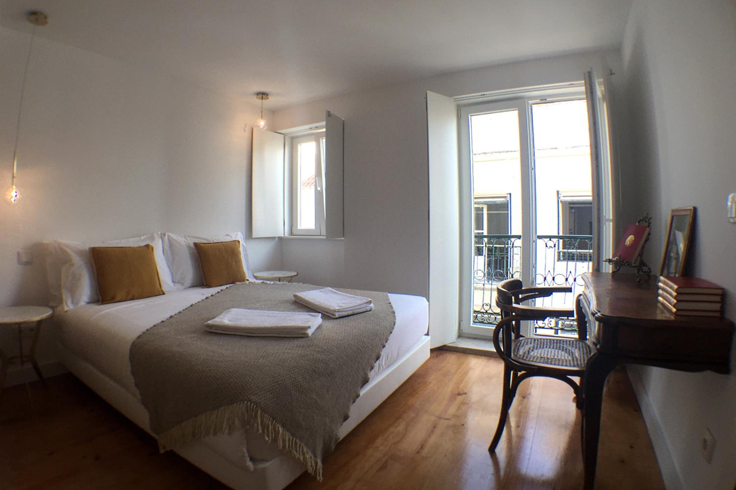 54 Santa Catarina Apartments