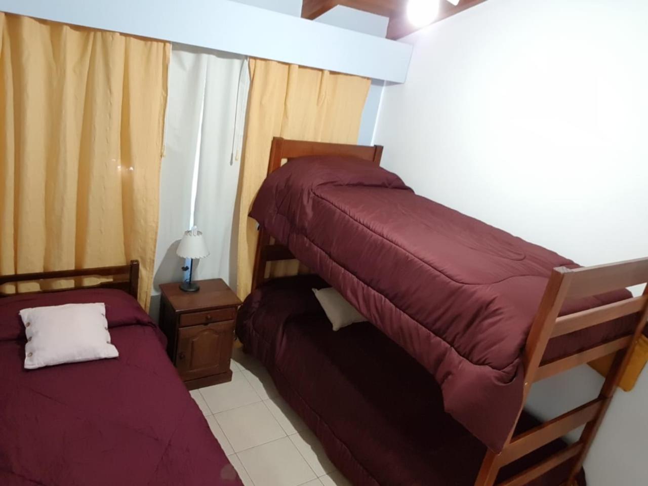 Duplex a mts del Rio con Aire Acond