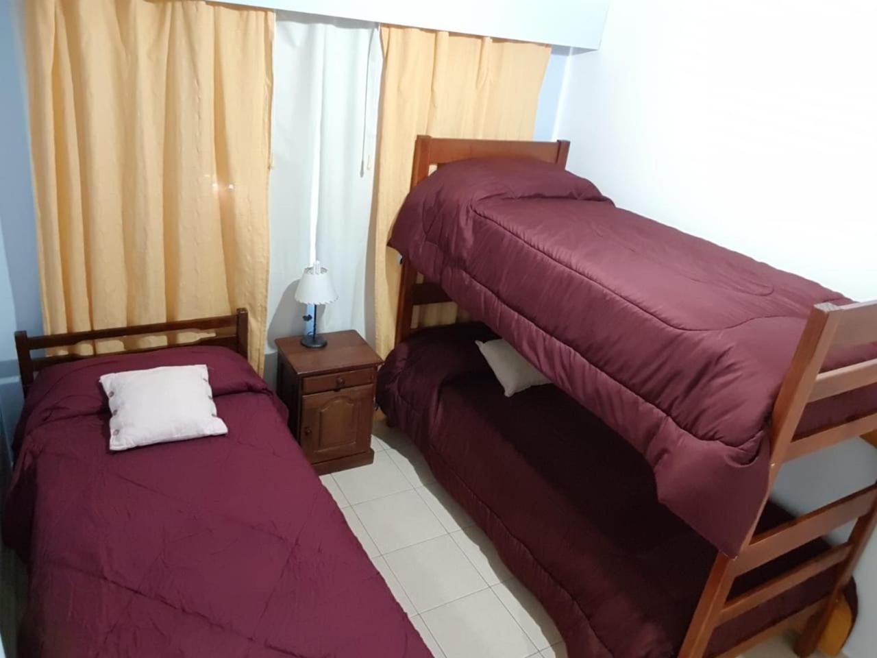 Duplex a mts del Rio con Aire Acond