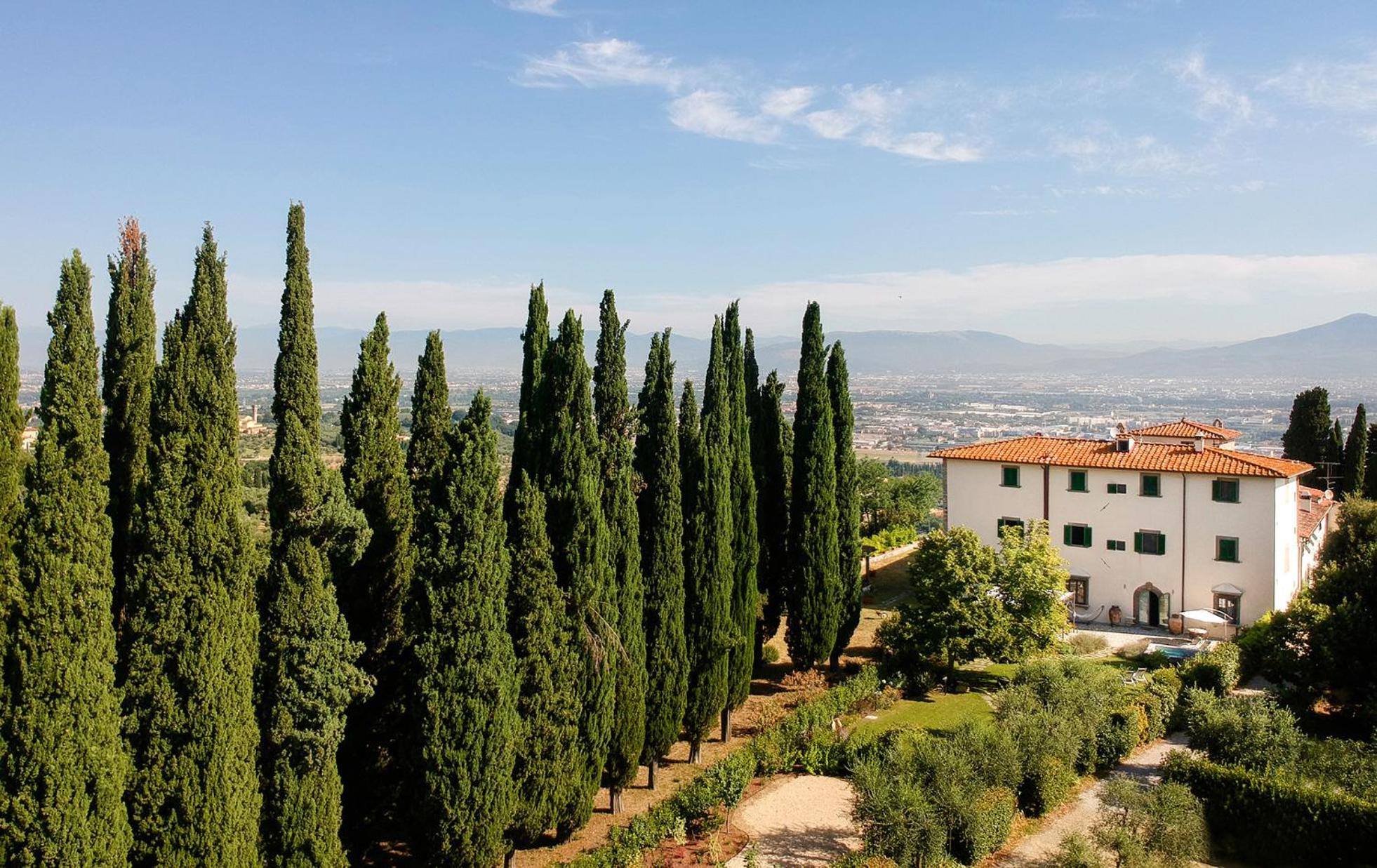 Roveta Apartment view 3