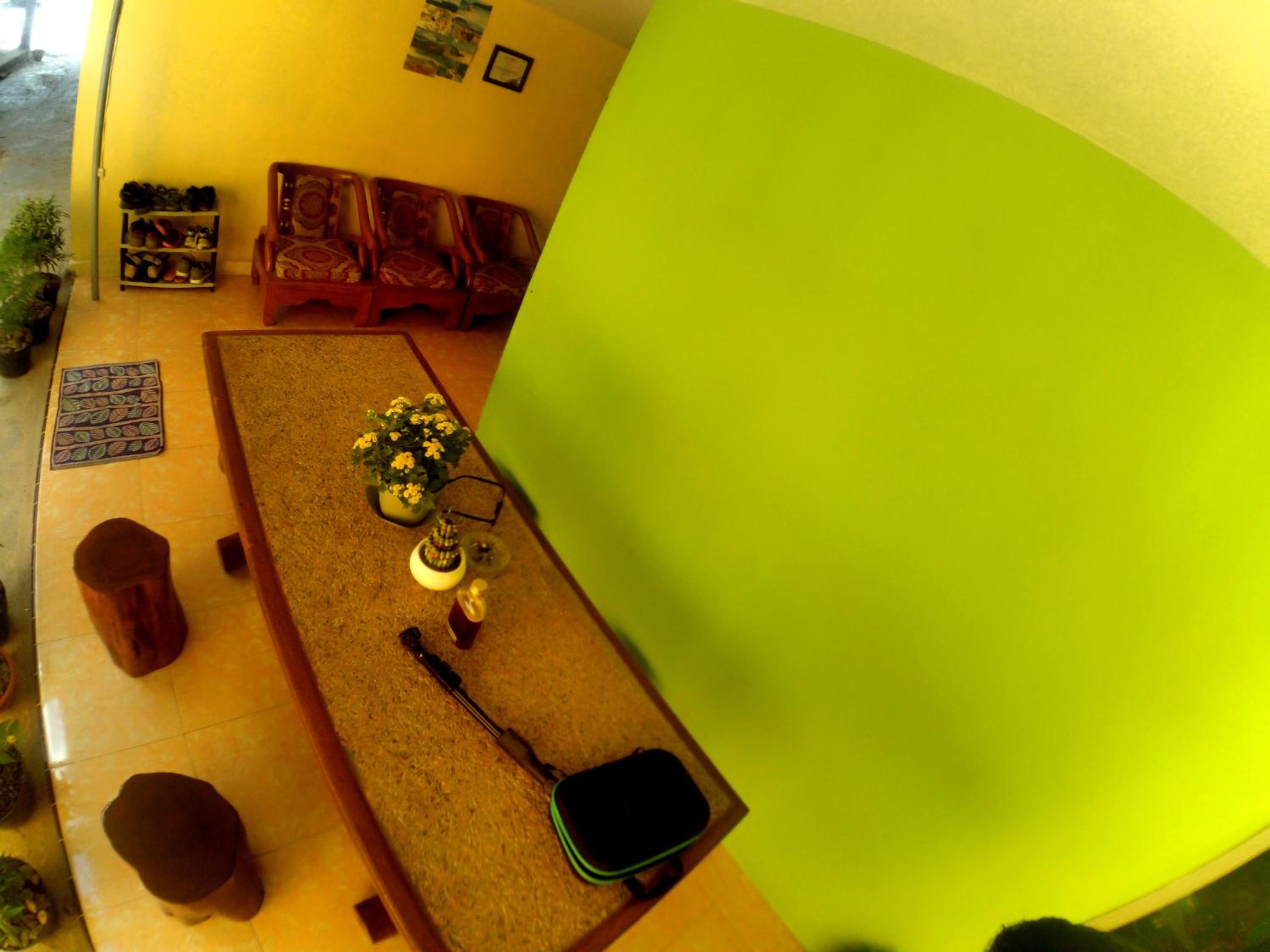 Nitha Homestay Near Train Station