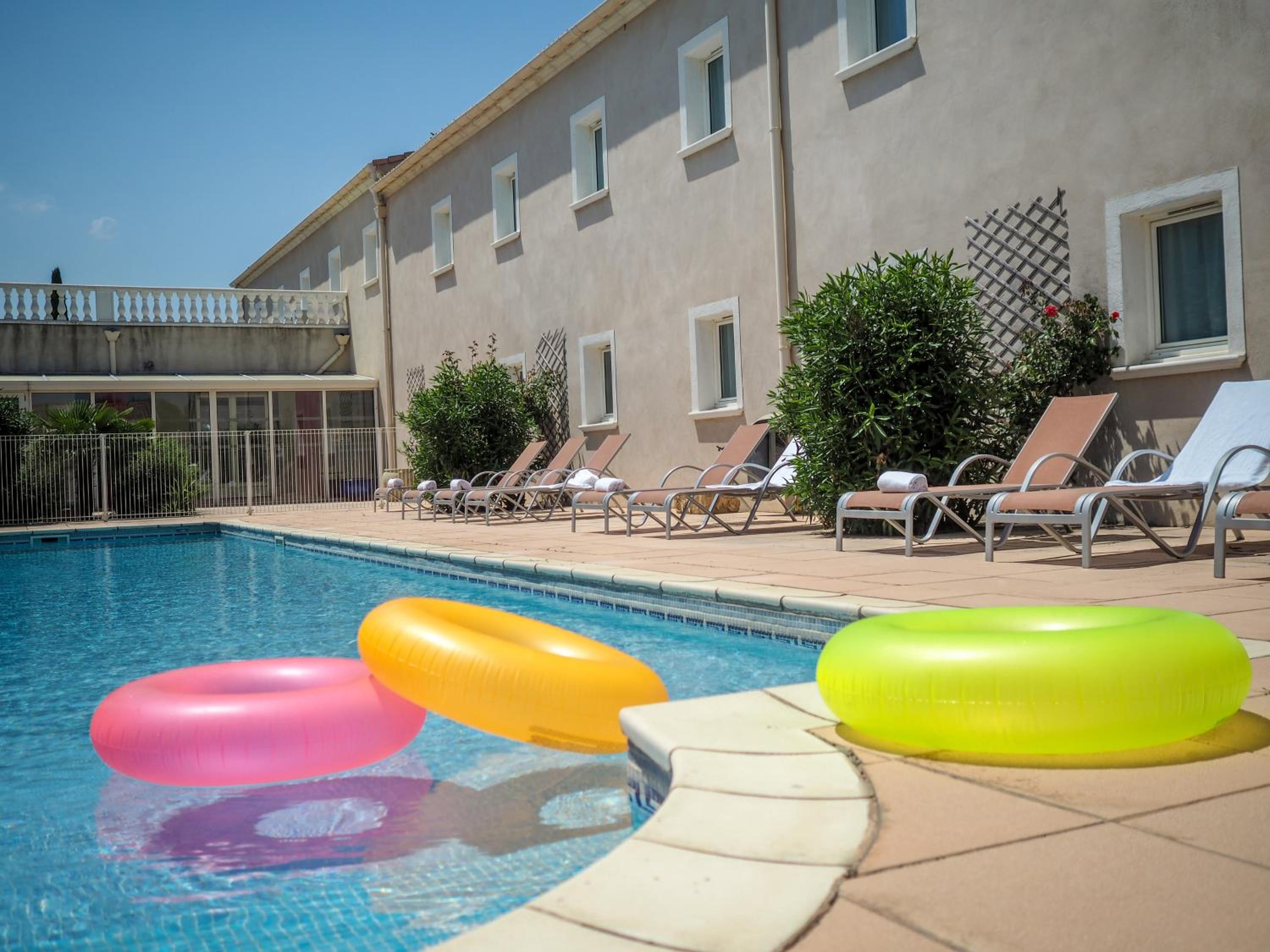 Orange Vacations - ibis Orange Sud - Property Image 8