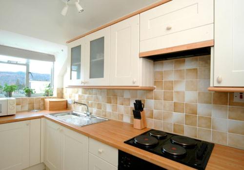 Windermere Vacations - Bowness Bay View - Property Image 9