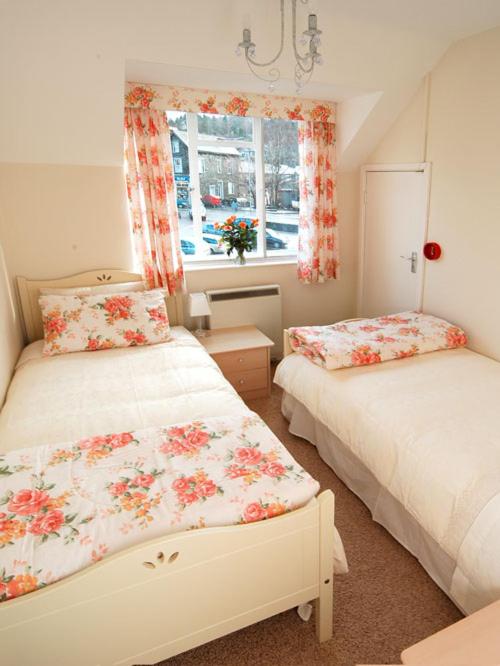 Windermere Vacations - Bowness Bay View - Property Image 7