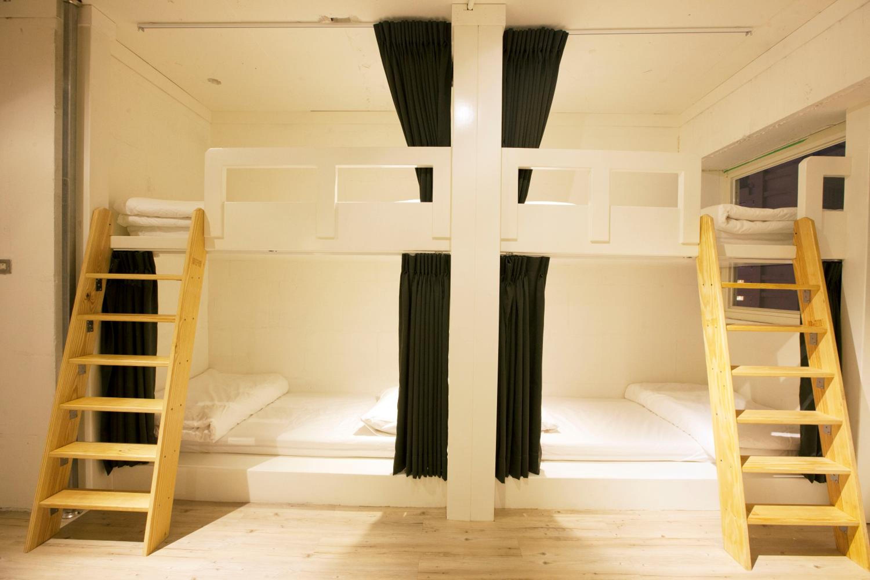Mr. Lobster’s Secret Den design hostel