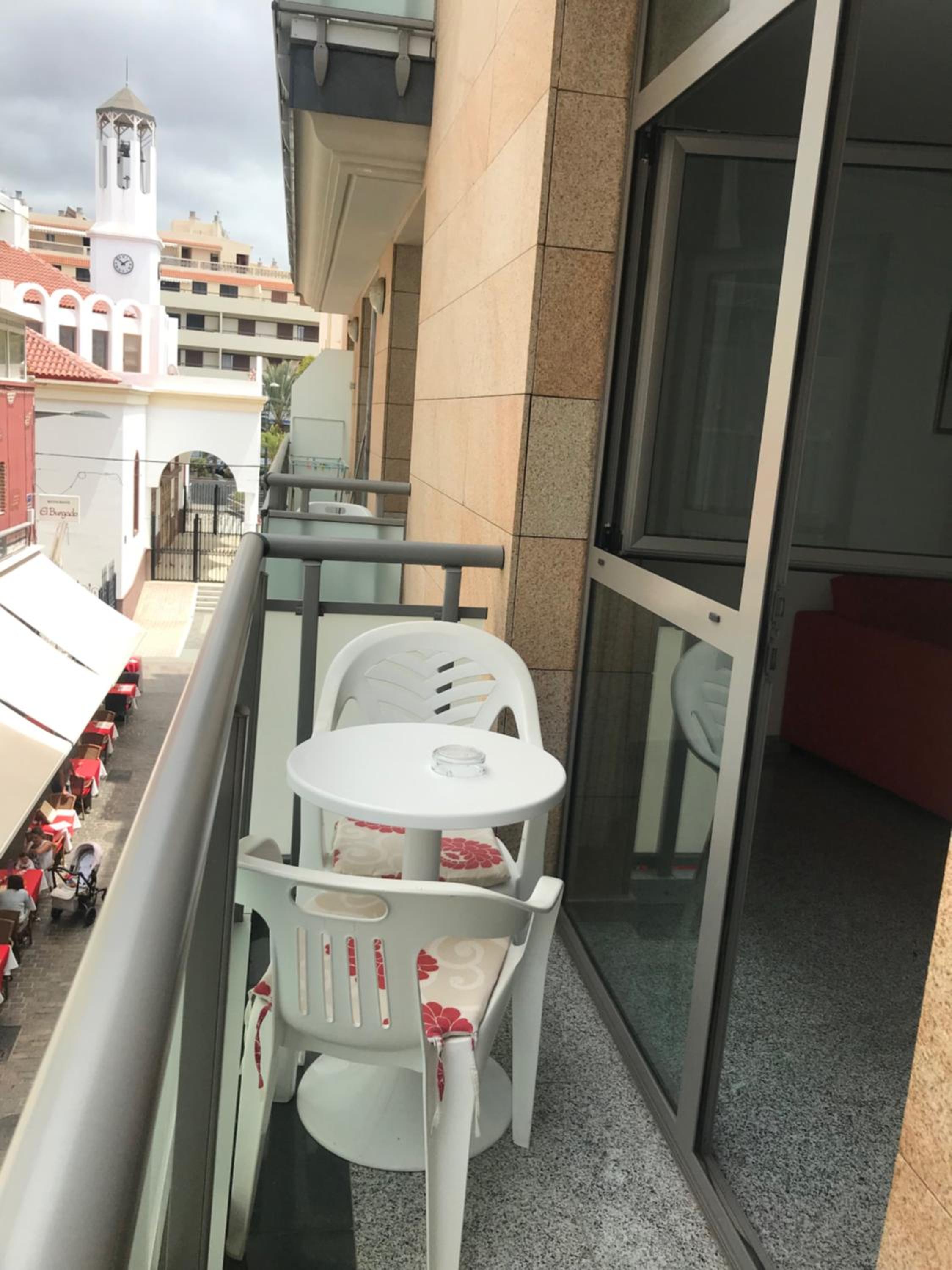 Ake view 3